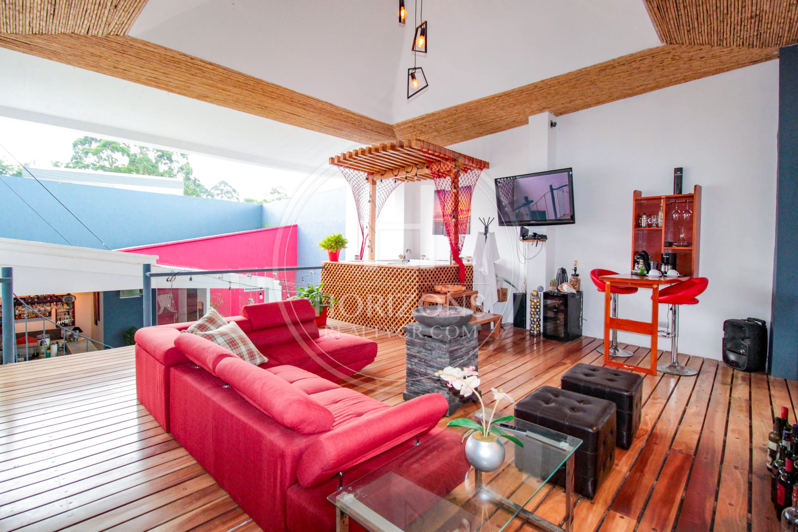 Se Vende Moderna Casa en Condominio Rialto en Sabanilla 3 Habitaciones y Oficina noj1097