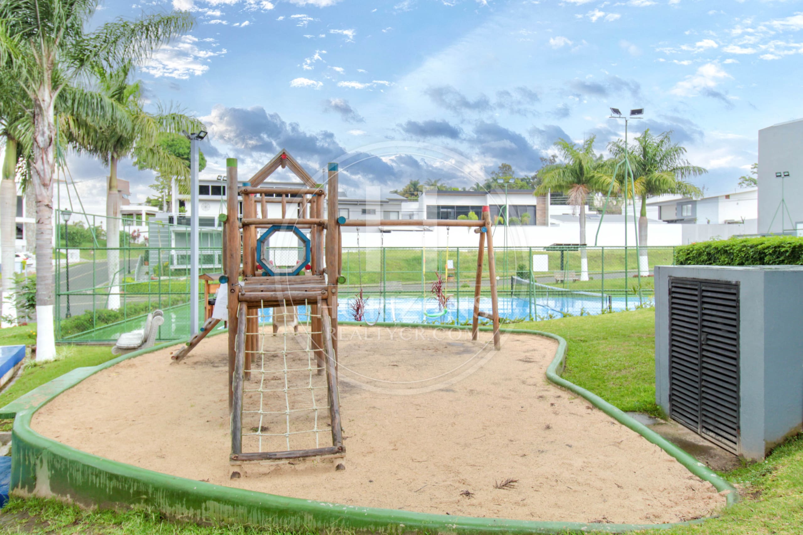 Lote en Sabanilla Condominio Rialto 241 m² Plano y Construcción Libre noj1239or