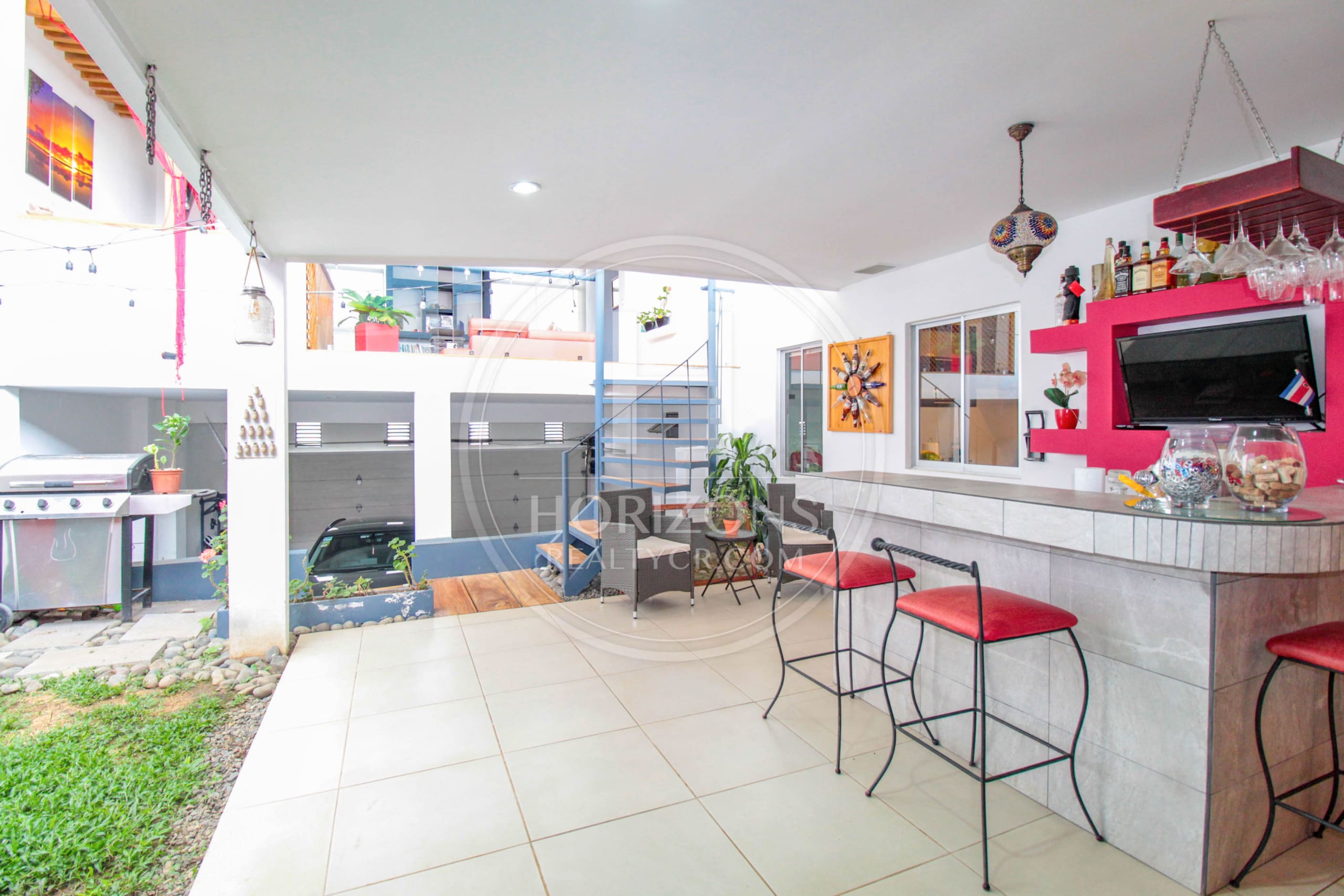Se Vende Moderna Casa en Condominio Rialto en Sabanilla 3 Habitaciones y Oficina noj1097