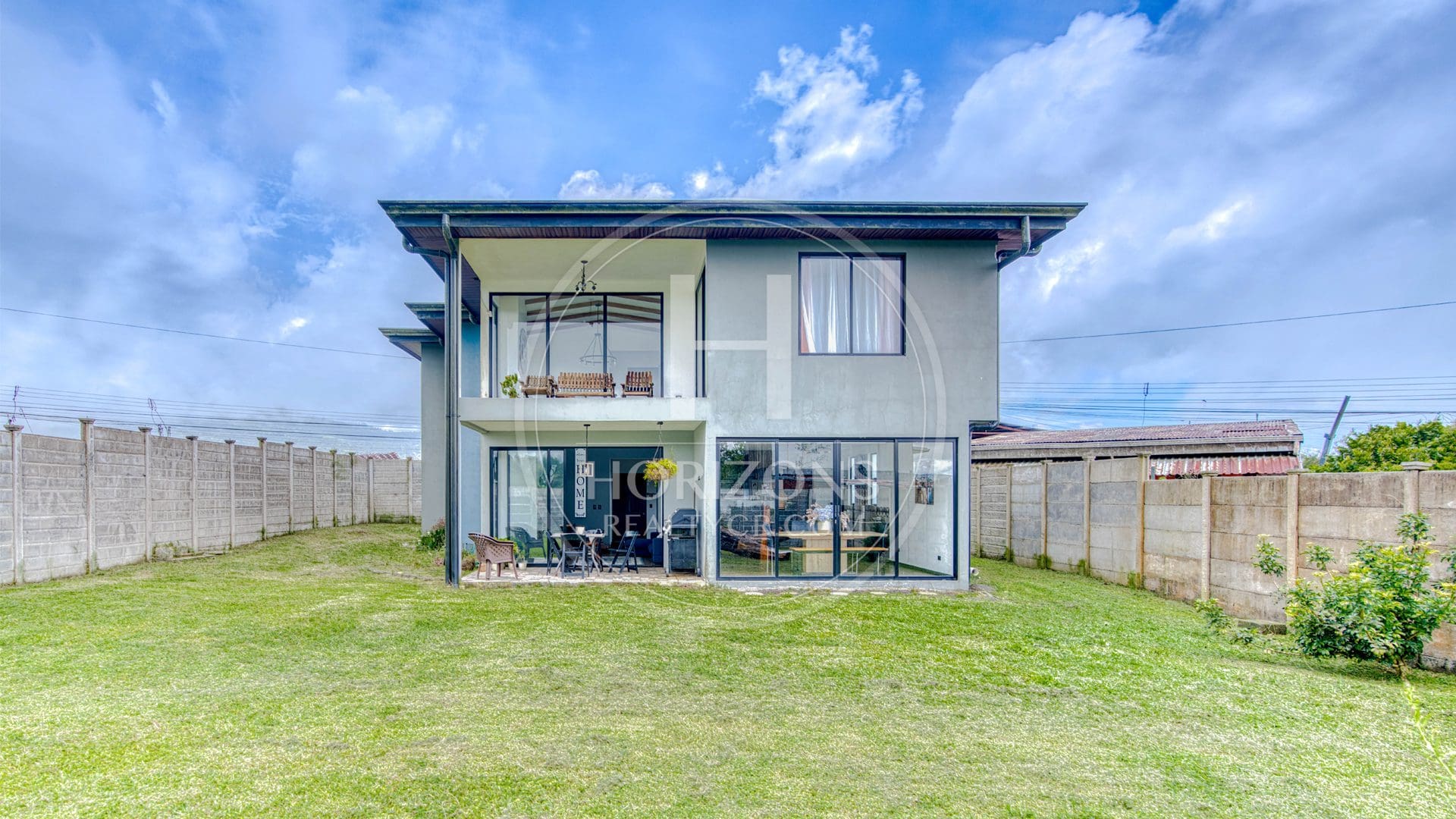 Casa independiente con Vista a la Montaña en Platanares de Moravia 4 Habitaciones noj1124