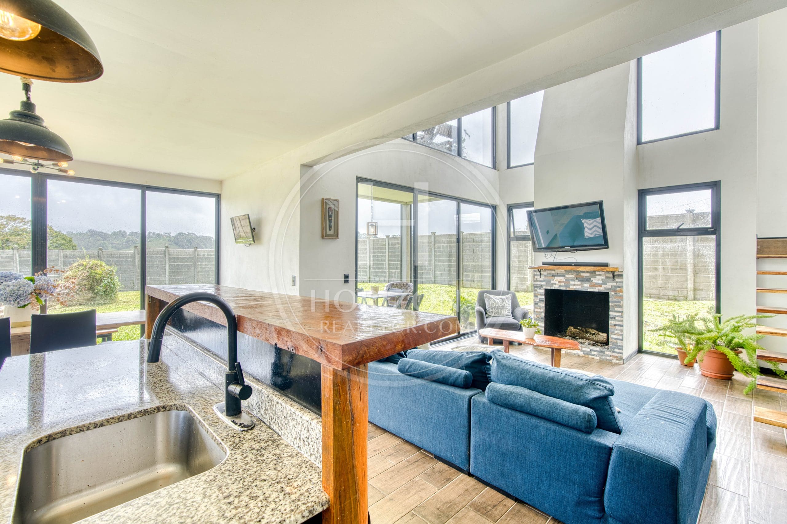 Casa independiente con Vista a la Montaña en Platanares de Moravia 4 Habitaciones noj1124