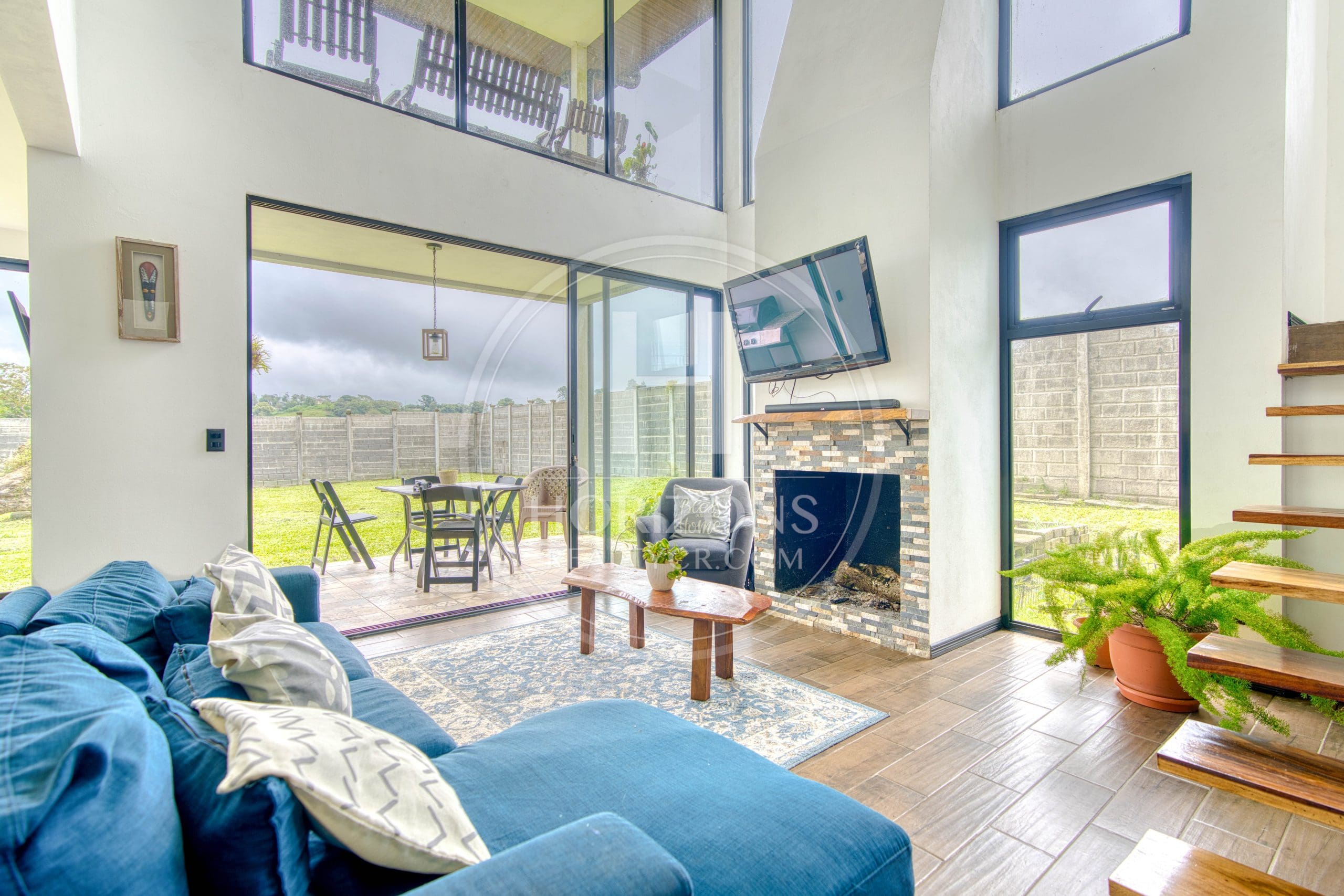 Casa independiente con Vista a la Montaña en Platanares de Moravia 4 Habitaciones noj1124