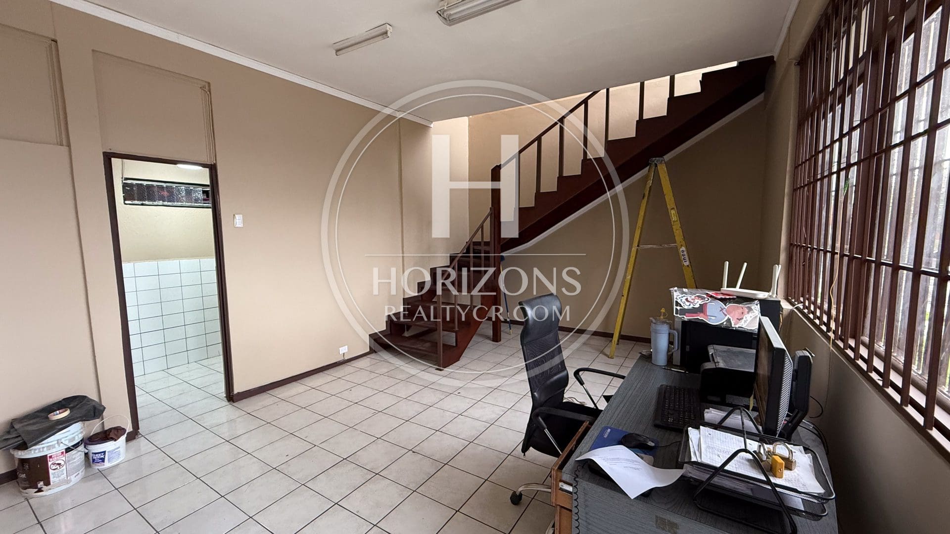 Se Alquila Oficina con Amplia Bodega en Curridabat 115m2 nja1366