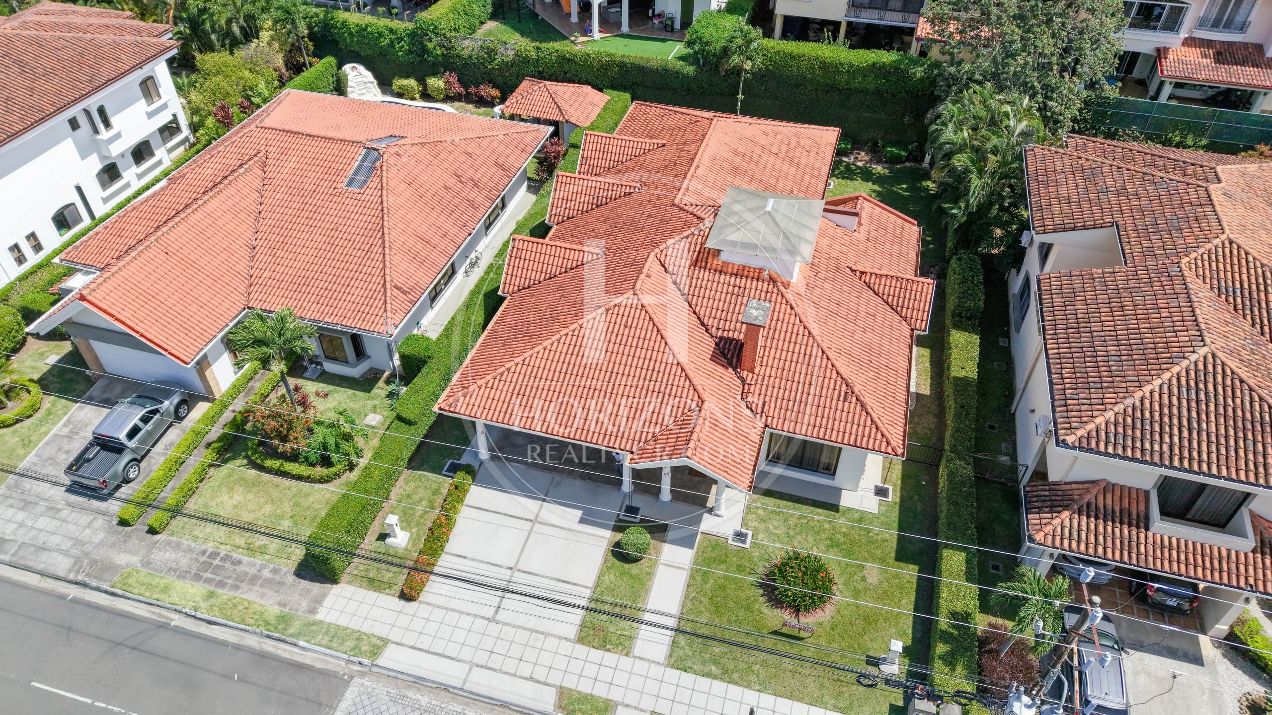 Se Vende Casa de Una Planta en Residencial Valle del Sol en Santa Ana noj1126