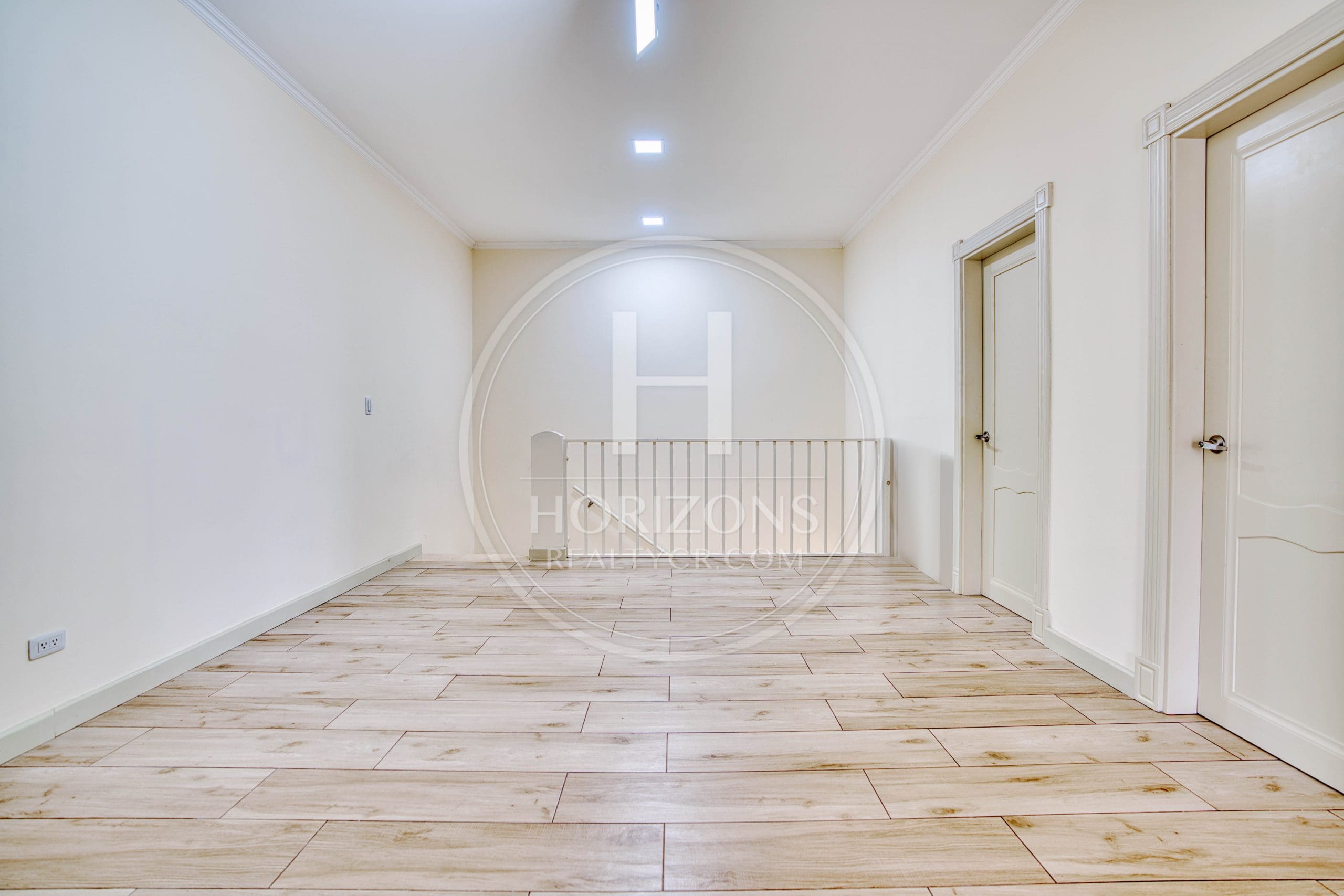 Se Vende Casa Independiente en Curridabat  3 Habitaciones y Oficina noj1128