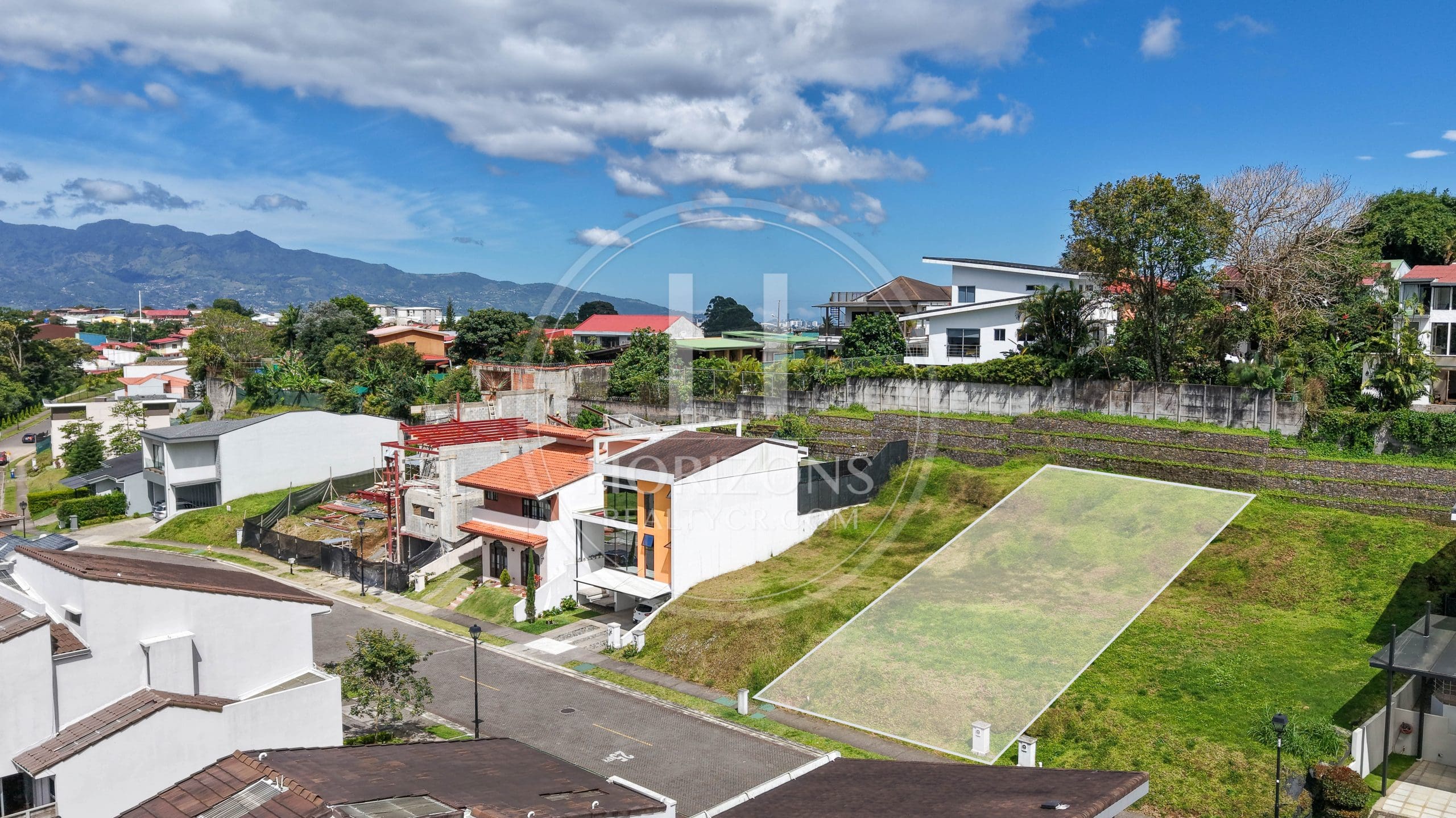 Se Vende Lote de 324m² en Condominio Las Rusias Curridabat noj1131or