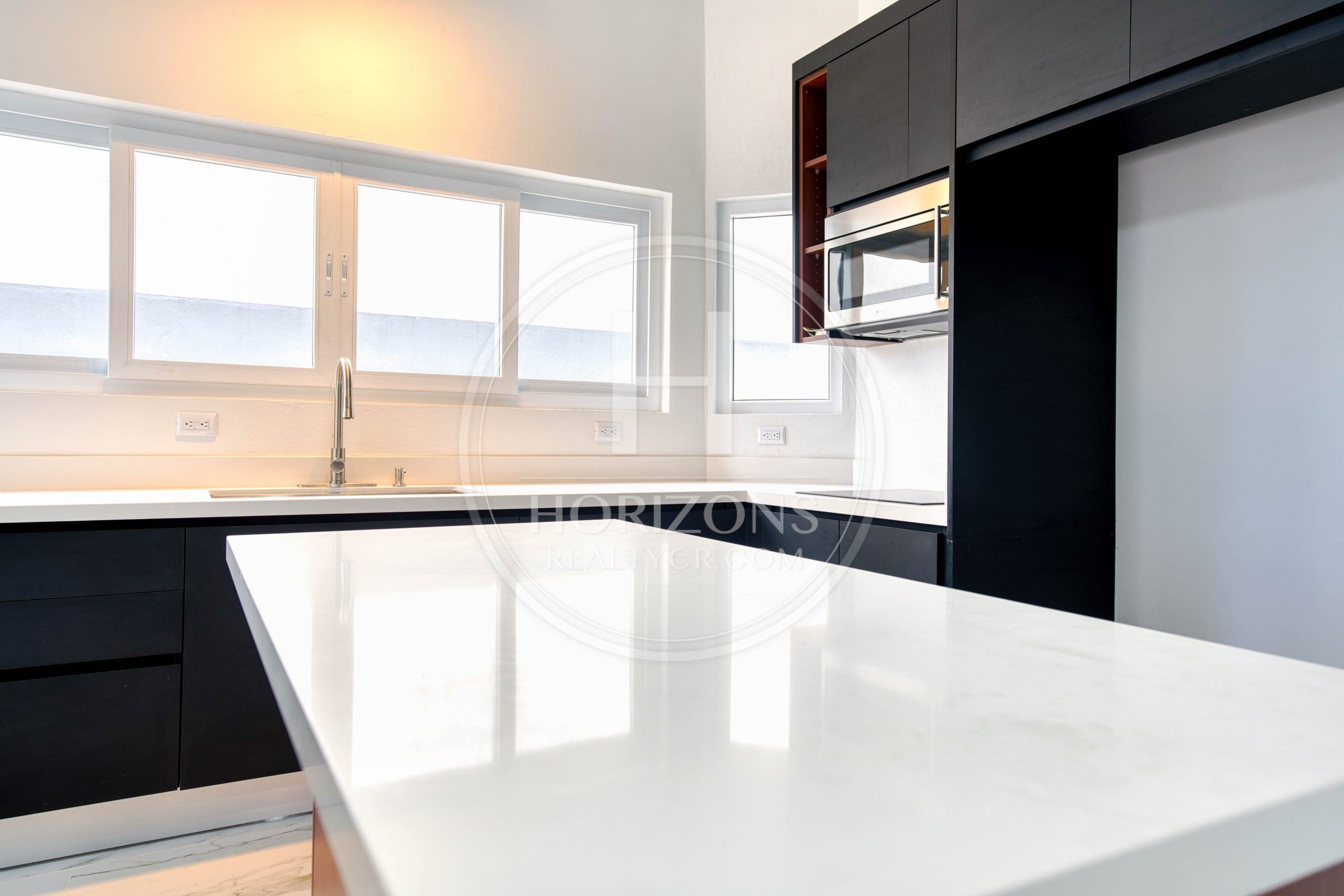 Se Vende Casa Para Estrenar en Condominio Las Rusias Curridabat 4 Habitaciones noj1130or