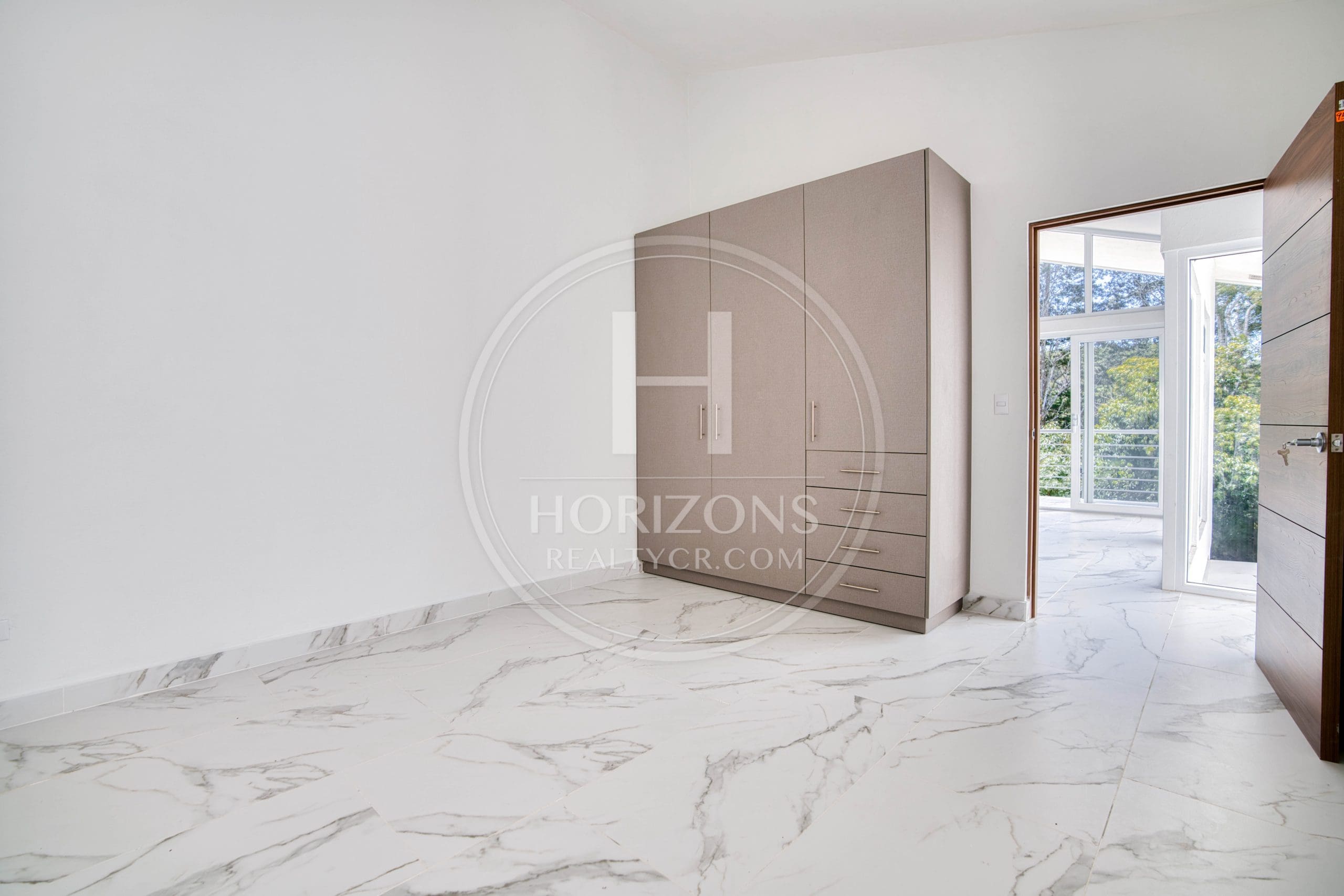 Se Vende Casa Para Estrenar en Condominio Las Rusias Curridabat 4 Habitaciones noj1130or