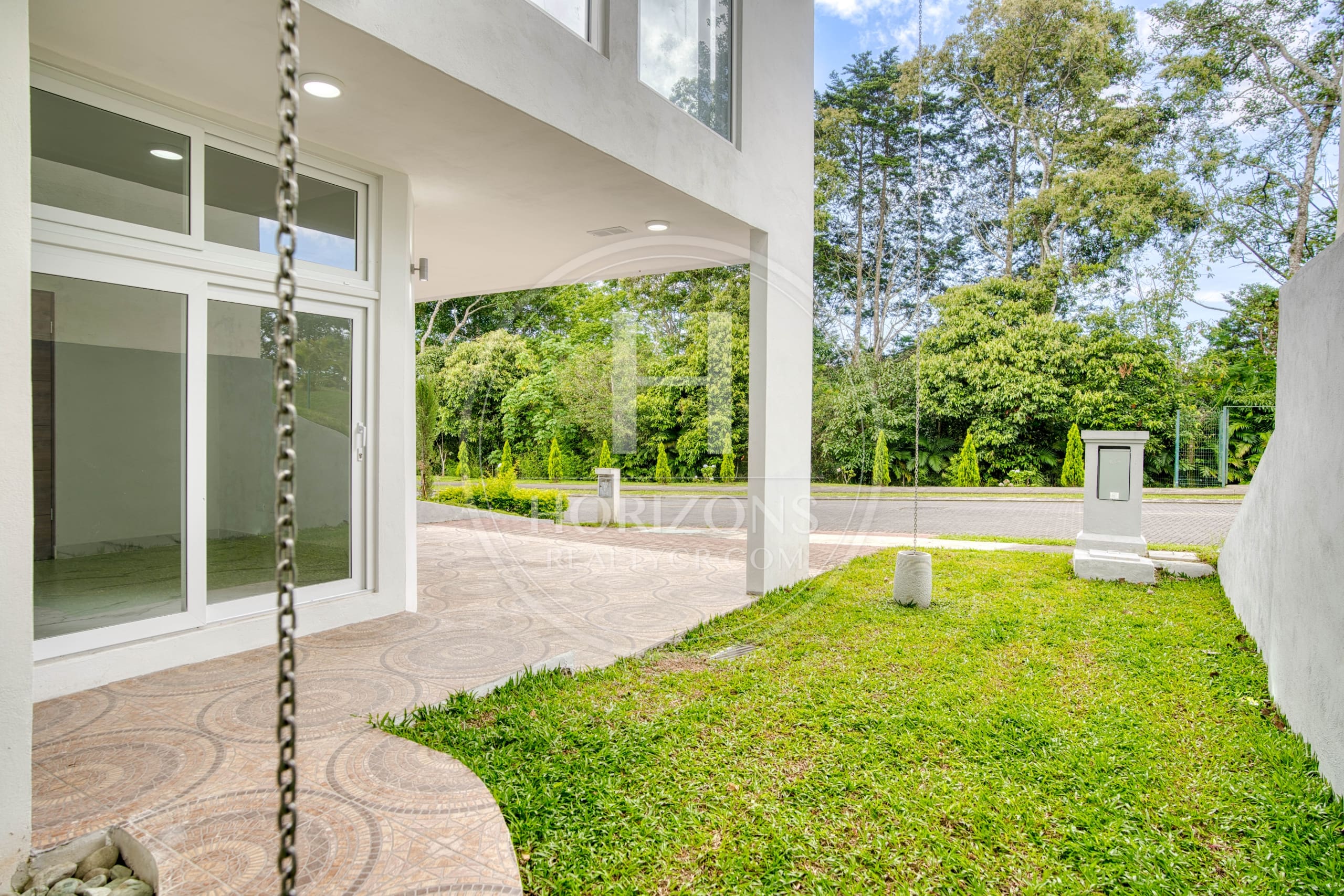 Se Vende Casa Para Estrenar en Condominio Las Rusias Curridabat 4 Habitaciones noj1130or