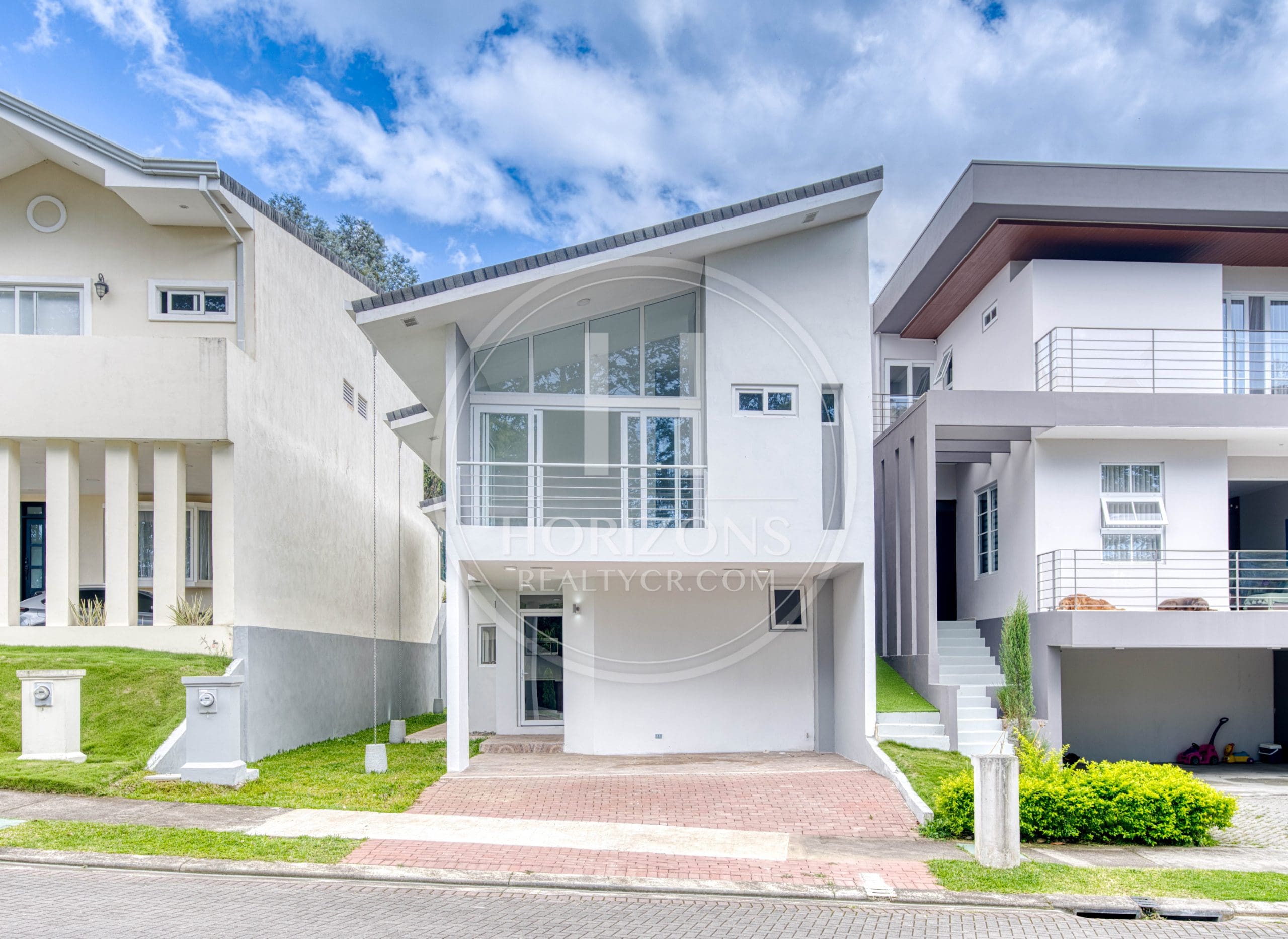 Se Vende Casa Para Estrenar en Condominio Las Rusias Curridabat 4 Habitaciones noj1130or