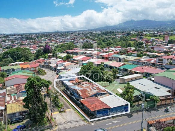 Lote De 562 M² En Carmen De Guadalupe, Uso De Suelo Mixto Con Alto Potencial Comercial O Para Desarrollo De Apartamentos Noj1139Jb