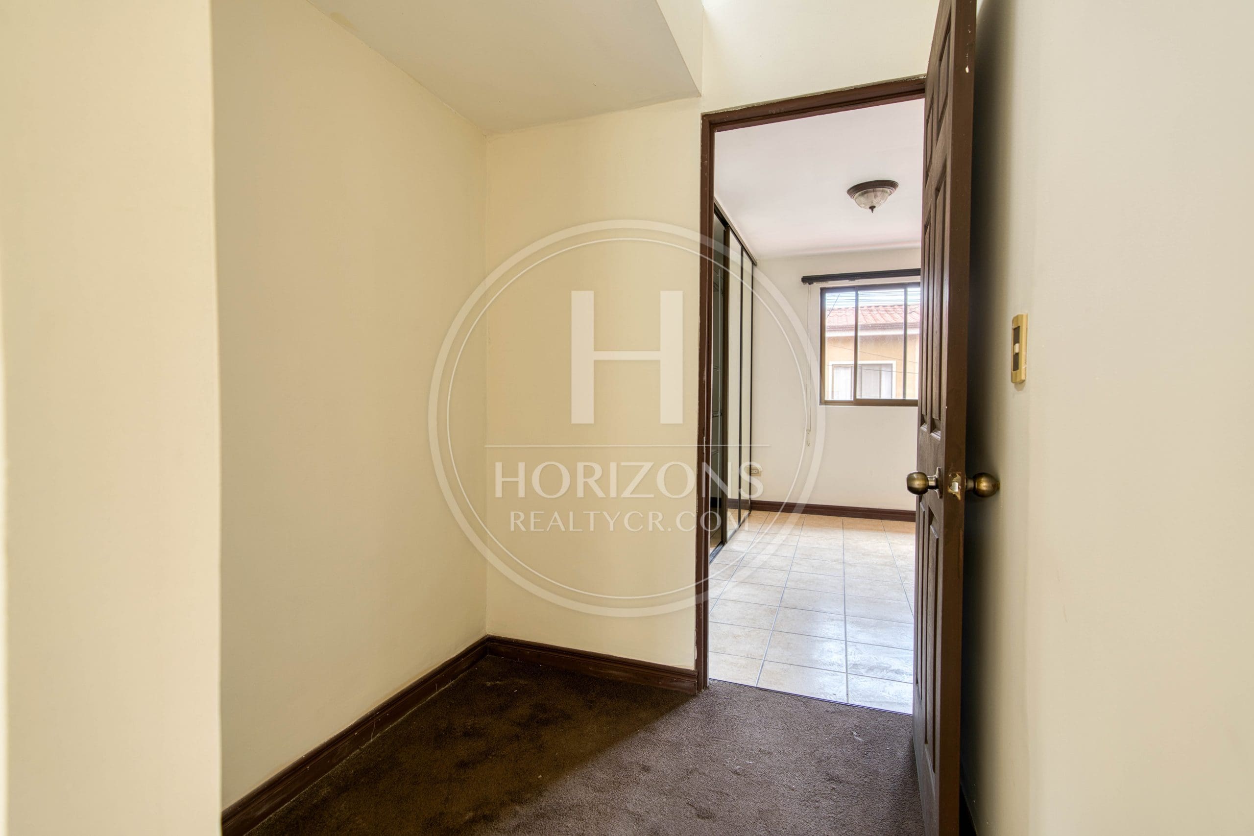 Se Vende Casa con Patio en Condominio Montecarlo en Desamparados 3 Habitaciones noj1144or
