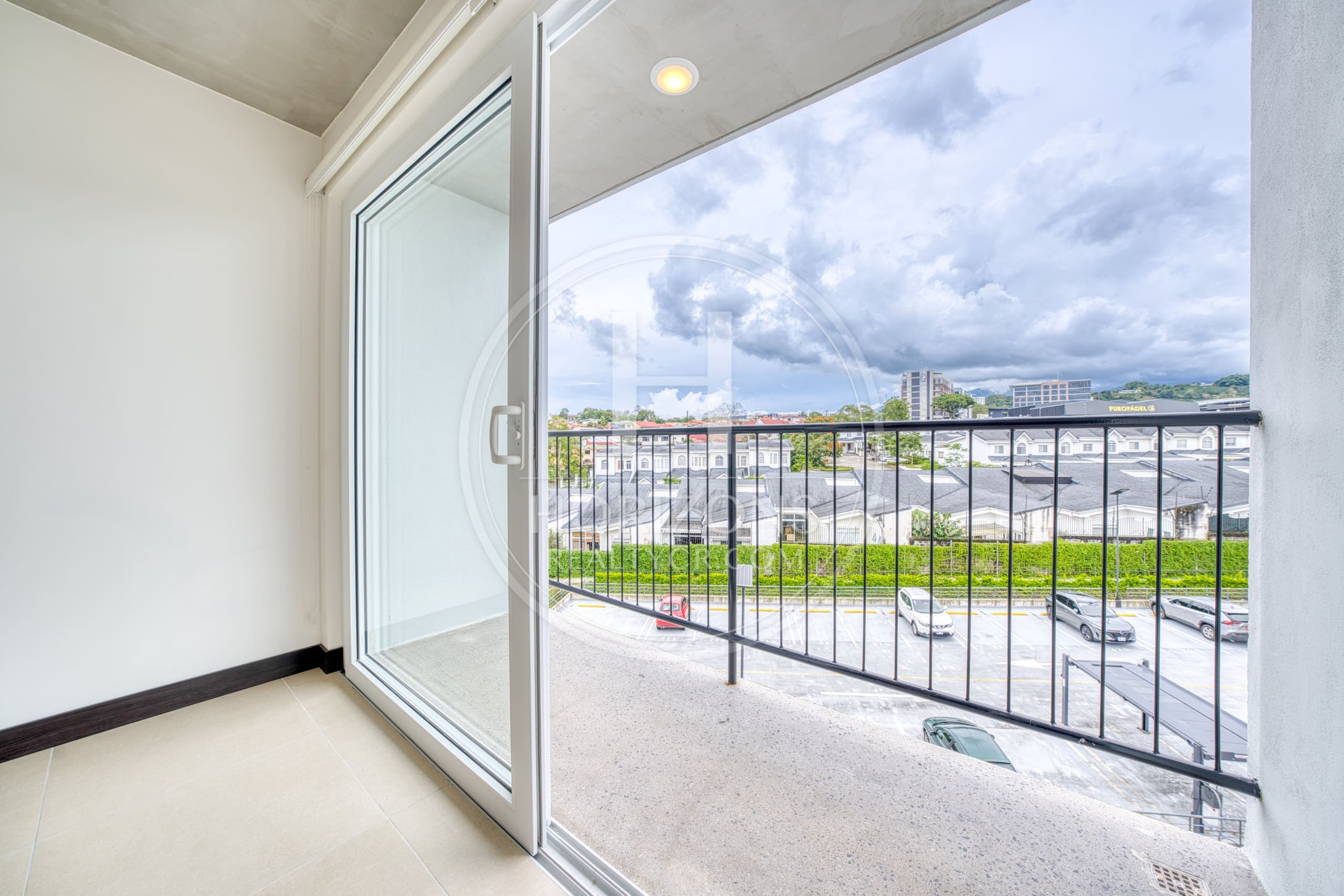 Se Alquila Apartamento en Curridabat 3 Habitaciones 2 Parqueos noj1183or