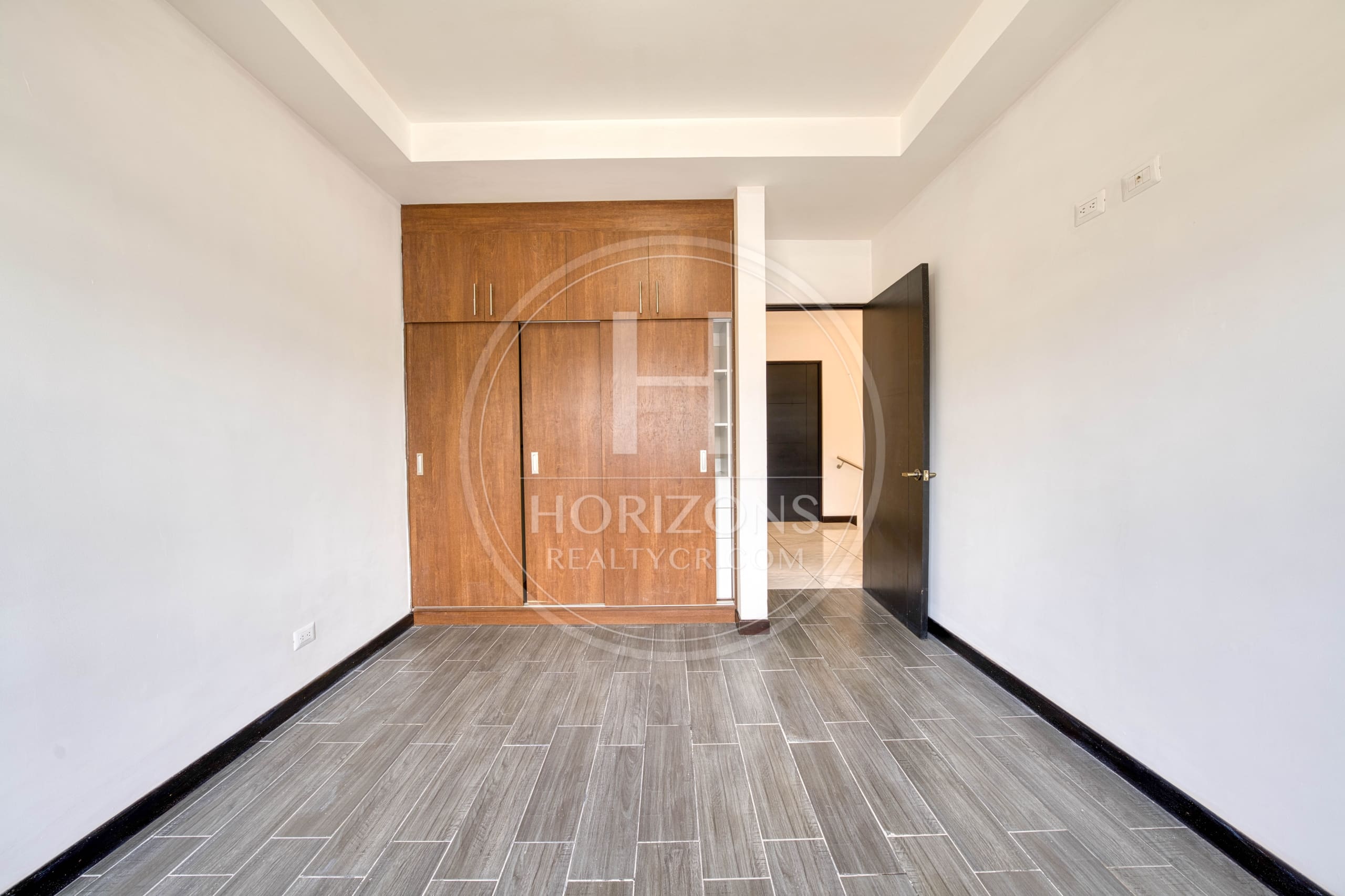 Casa con Jardín en Venta en Condominio Karataba en Taras de Cartago 3 Habitaciones noj1172ij