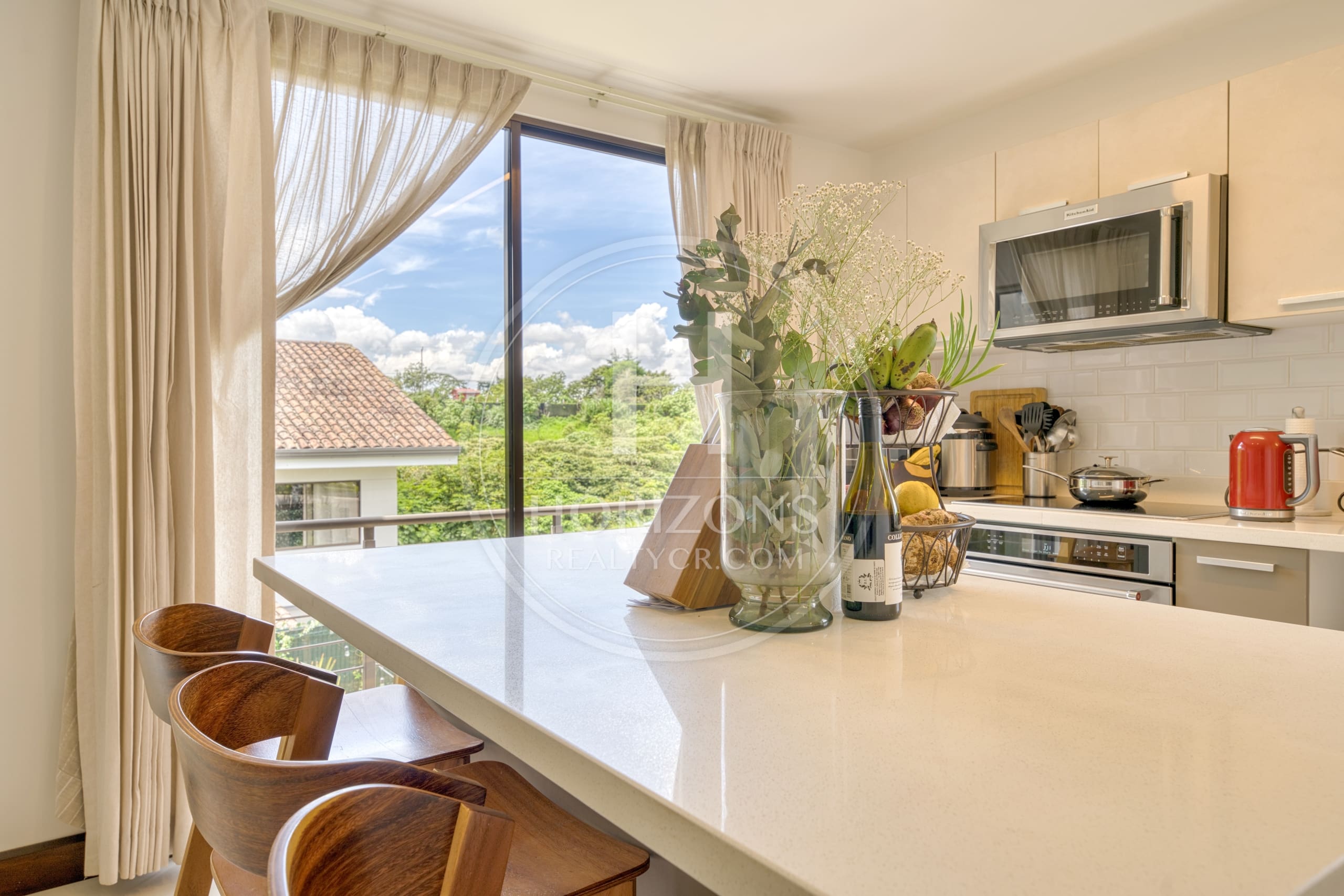 Casa en Venta en Condominio La Estefana con Jardín y Vistas a la Naturaleza 4 Habitaciones noj1176dm