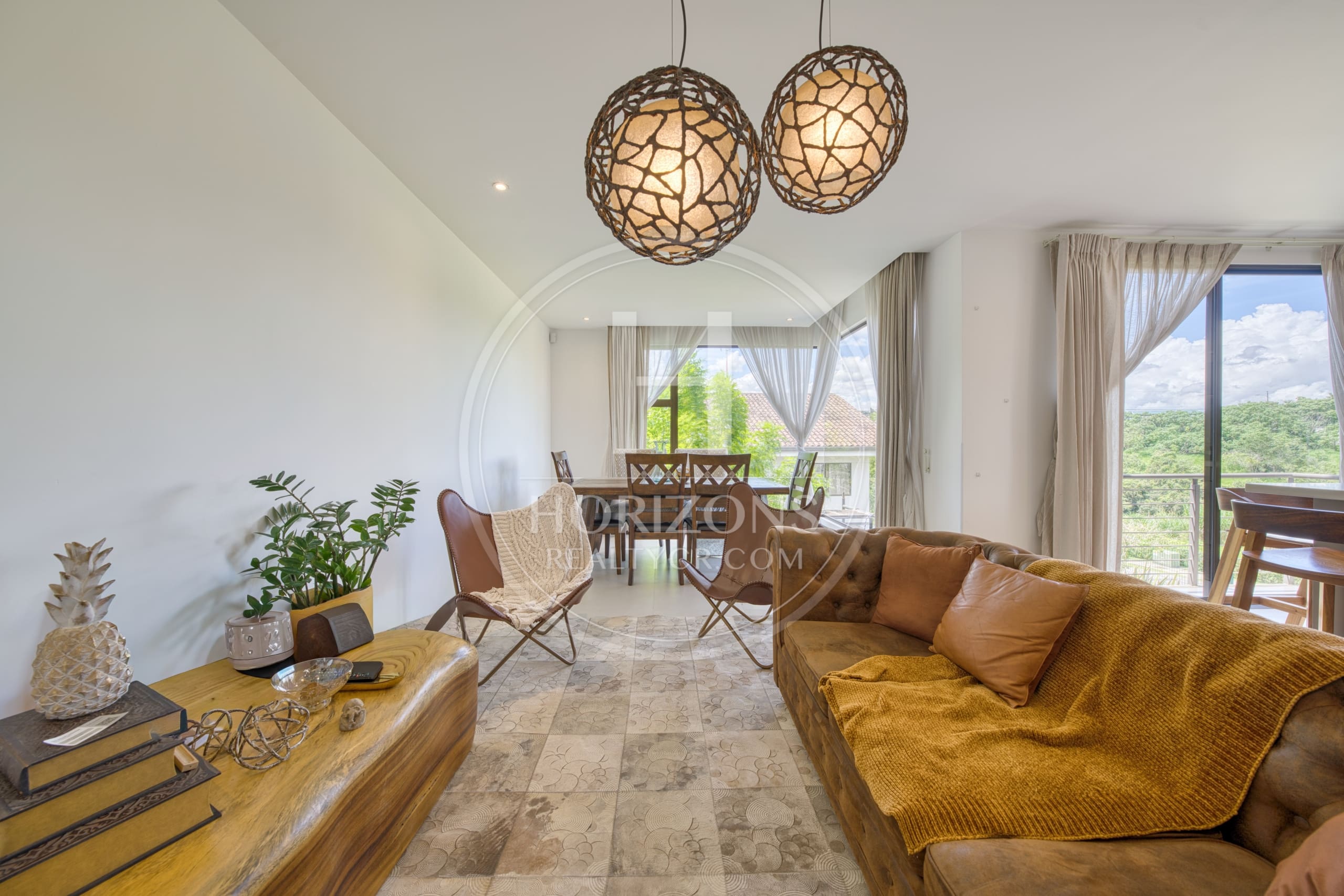 Casa en Venta en Condominio La Estefana con Jardín y Vistas a la Naturaleza 4 Habitaciones noj1176dm