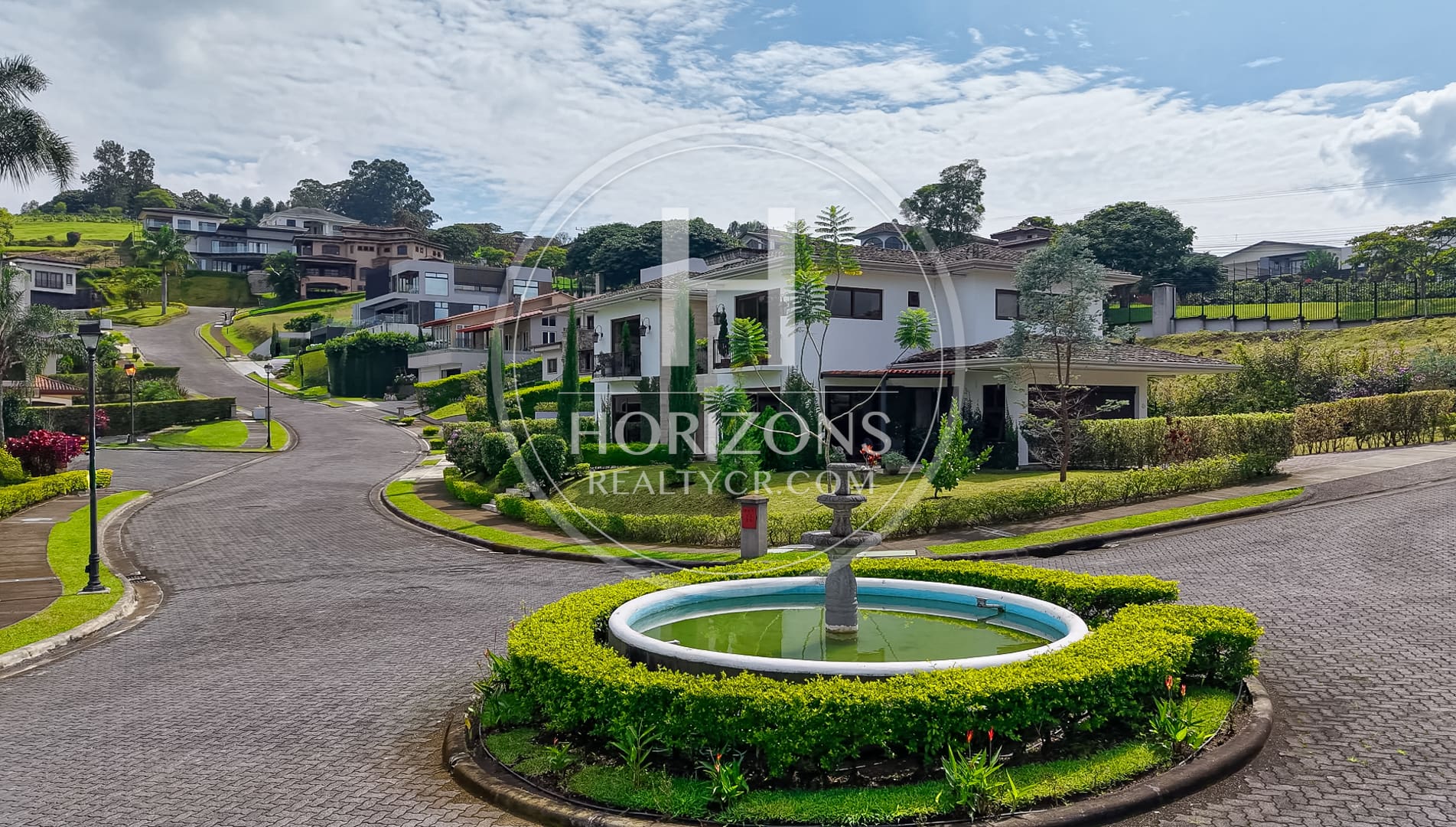 House for Sale in Colinas de Montealegre, Tres Ríos 4 Bedrooms with Luxury Finishes nja1373iv