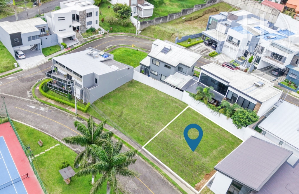 Lote En Sabanilla Condominio Rialto 241 M² Plano Y Construcción Libre Noj1239Or