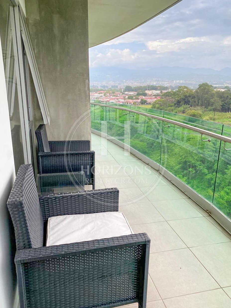 Se Alquila Apartamento Amueblado en  Rohrmóser 2 Habitaciones con Vista a las Montañas noj1231or