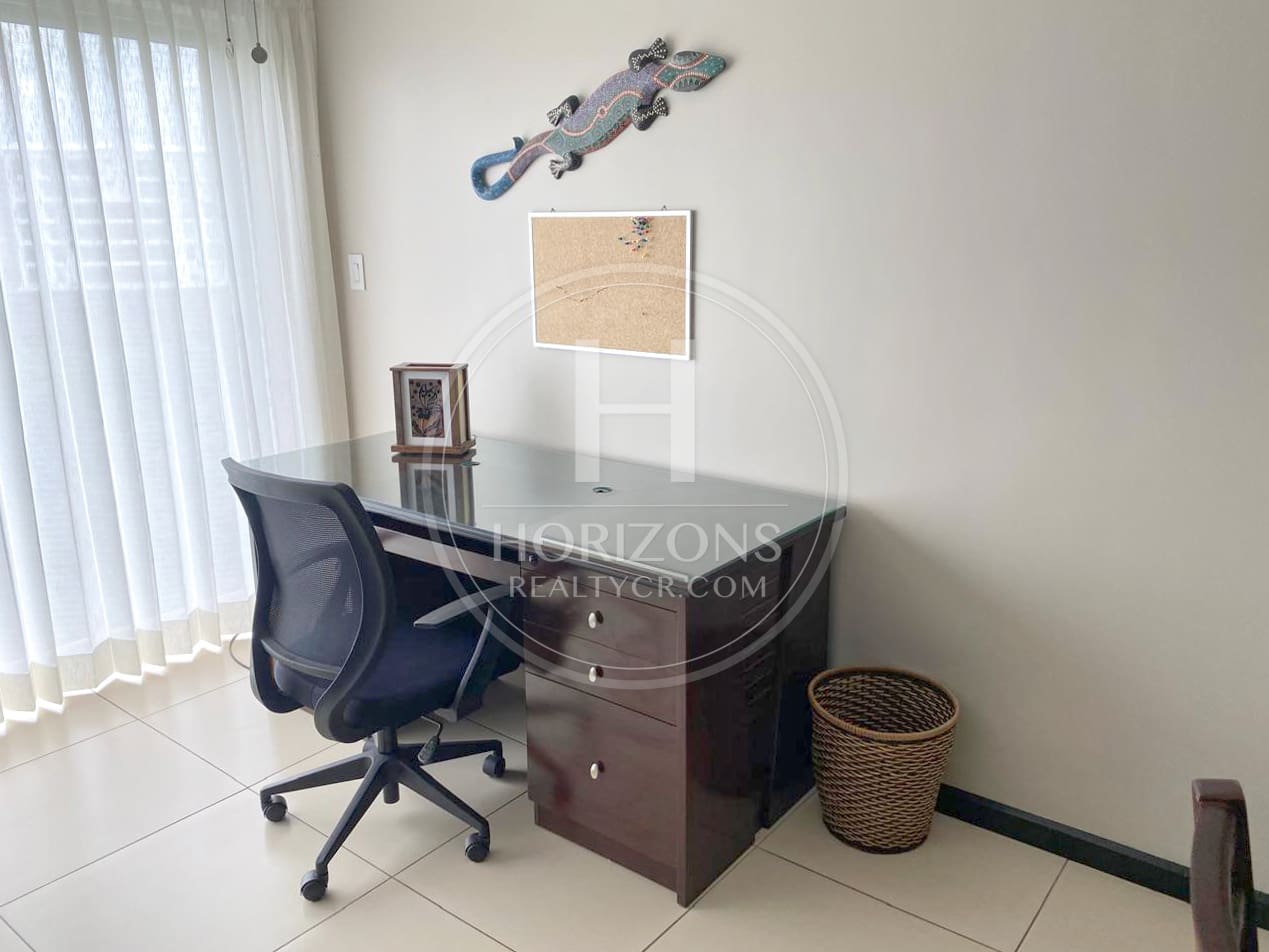 Se Alquila Apartamento Amueblado en  Rohrmóser 2 Habitaciones con Vista a las Montañas noj1231or