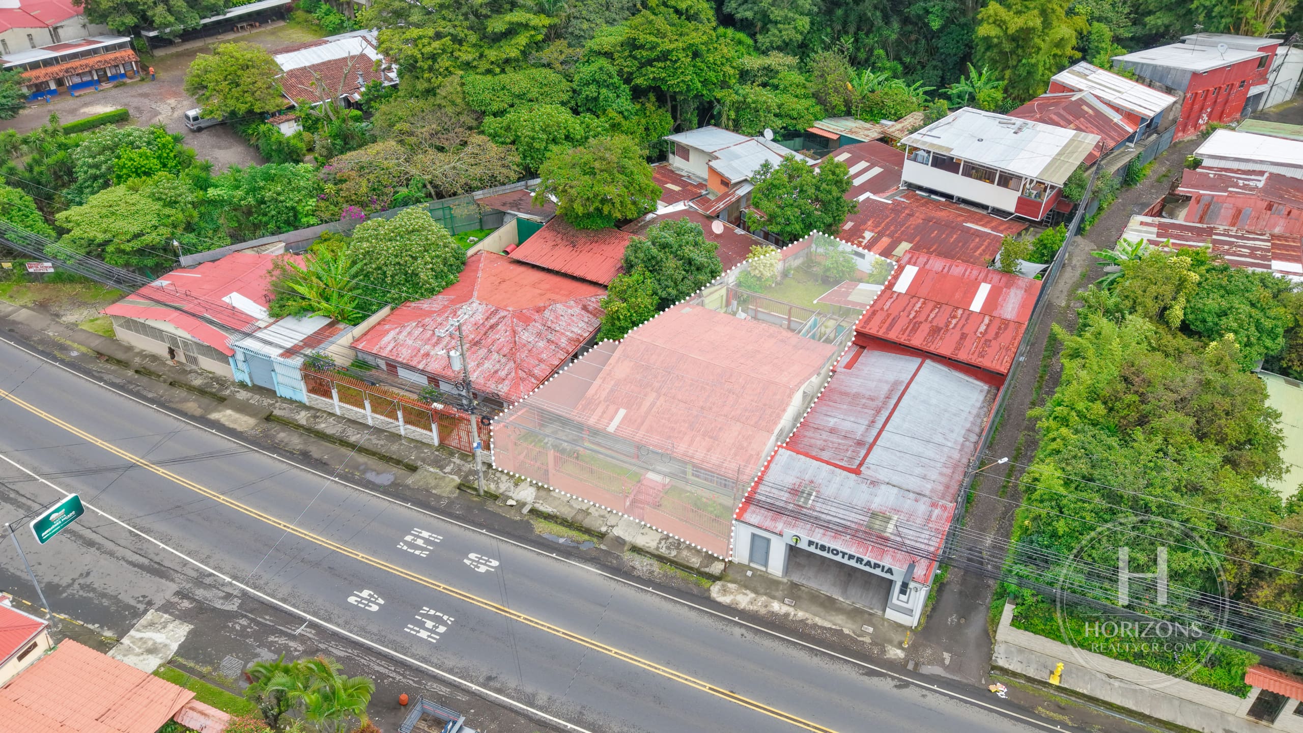 Se Vende Lote en Tres Ríos Centro de 331 m² con Potencial Residencial y Comercial frente a Calle Principal noj1234dm