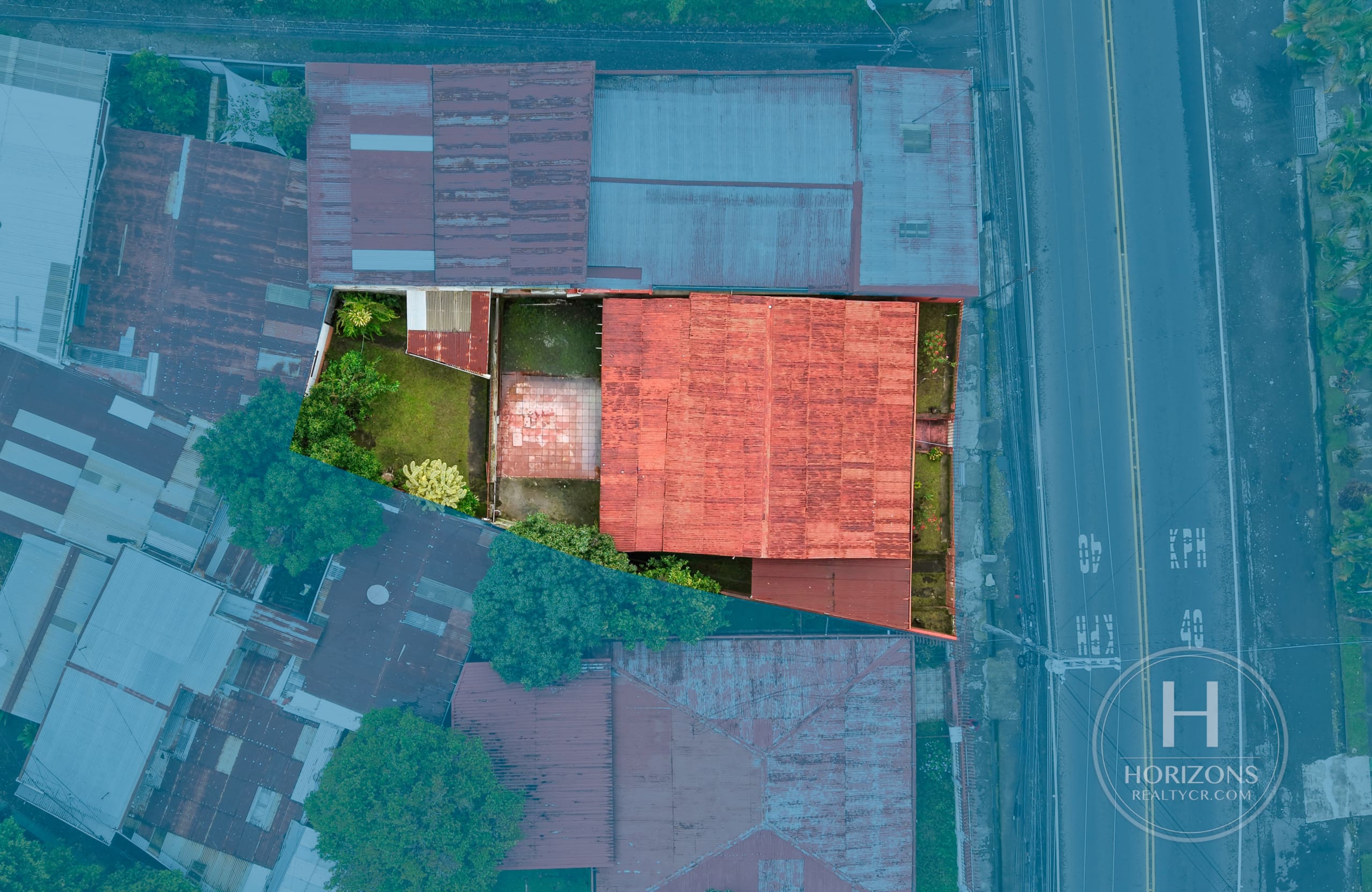 Se Vende Lote en Tres Ríos Centro de 331 m² con Potencial Residencial y Comercial frente a Calle Principal noj1234dm