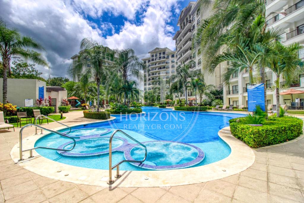 Apartamento Amueblado en Venta en Jaco Bay 119m²  2 Habitaciones Potencial Airbnb  noj1214jb