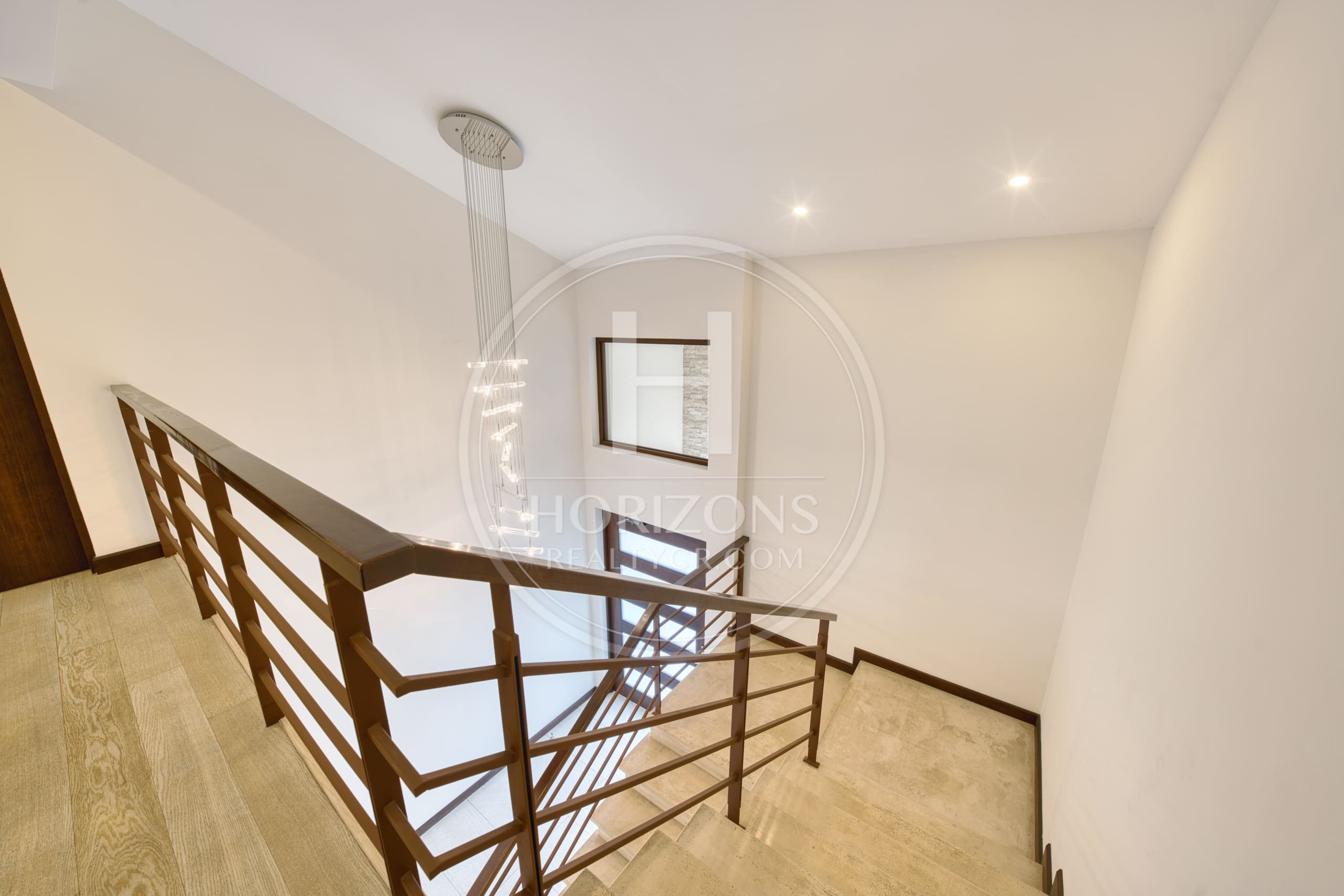 Se Vende Casa en Condominio NYA en Lindora Santa Ana 5 Habitaciones y Jardín noj1218or