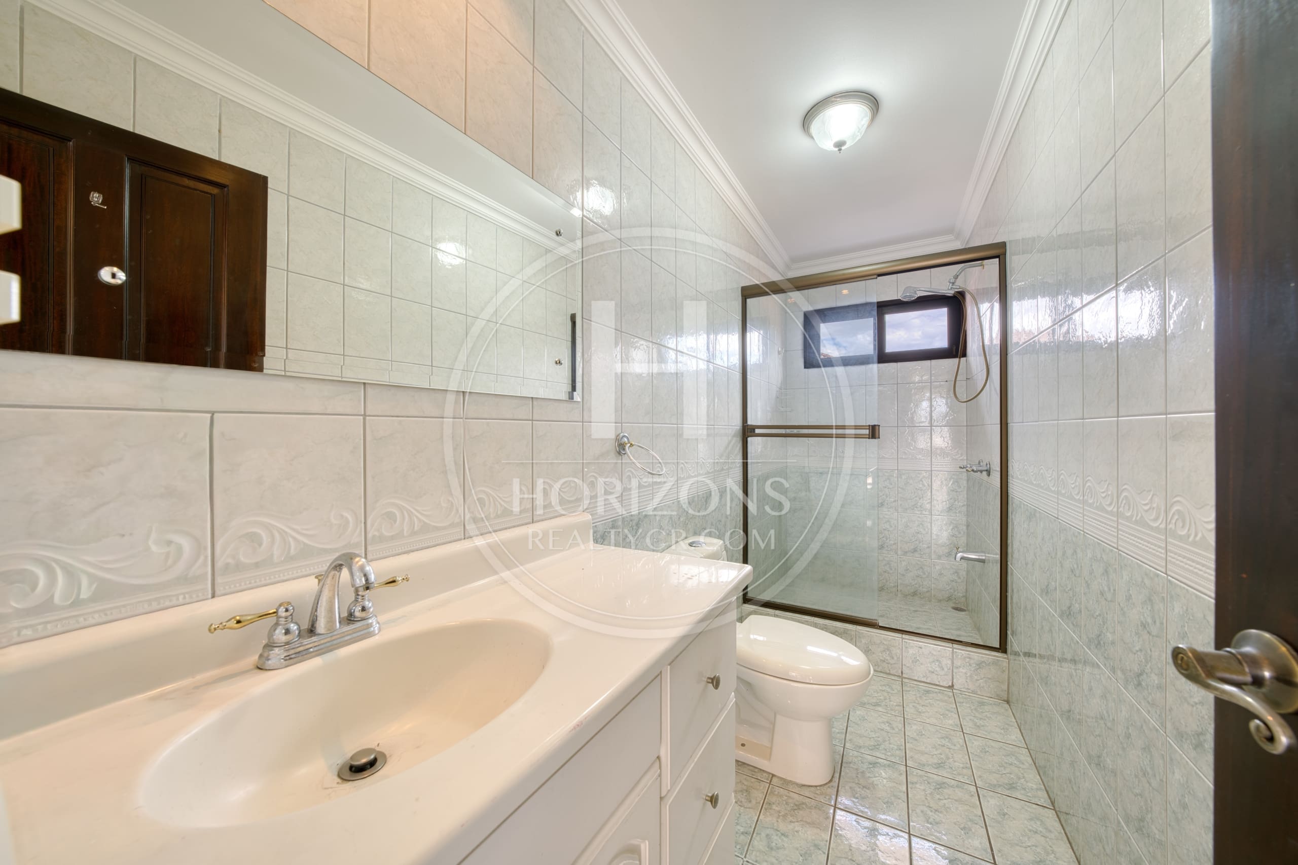 Casa en Condominio Lomas de Granadilla Curridabat 3 Habitaciones 3 Parqueos y Jardín noj1221ij