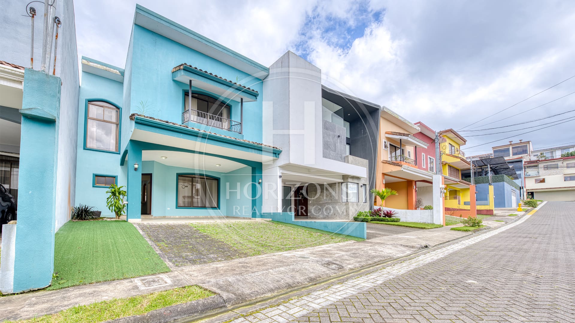 Casa En Condominio Lomas De Montes De Oca 350M² 2 Habitaciones Y Oficina Noj1220Ij
