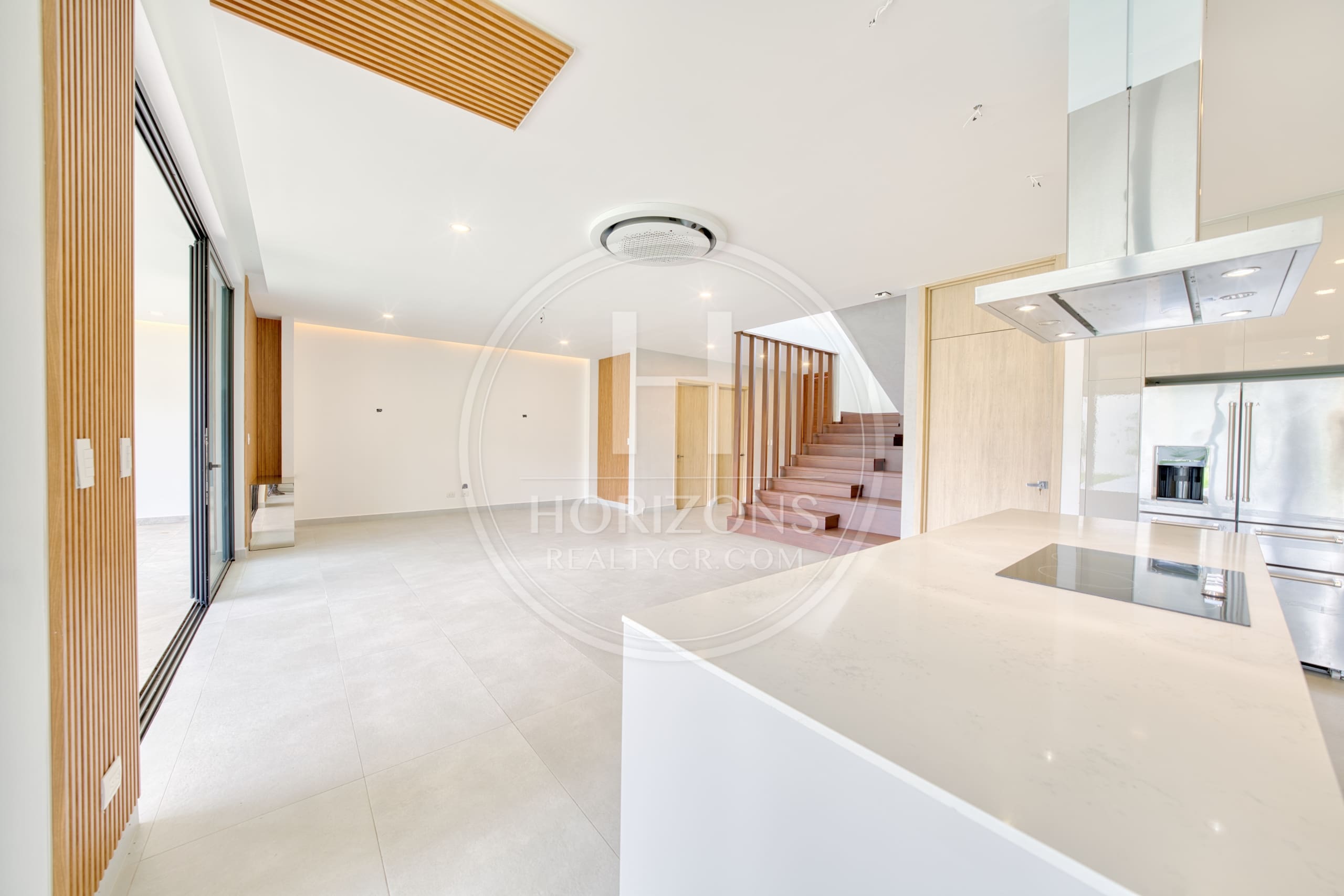 Se Vende Casa en Condominio Vereda Lindora  Santa Ana 4 Habitaciones noj1219or
