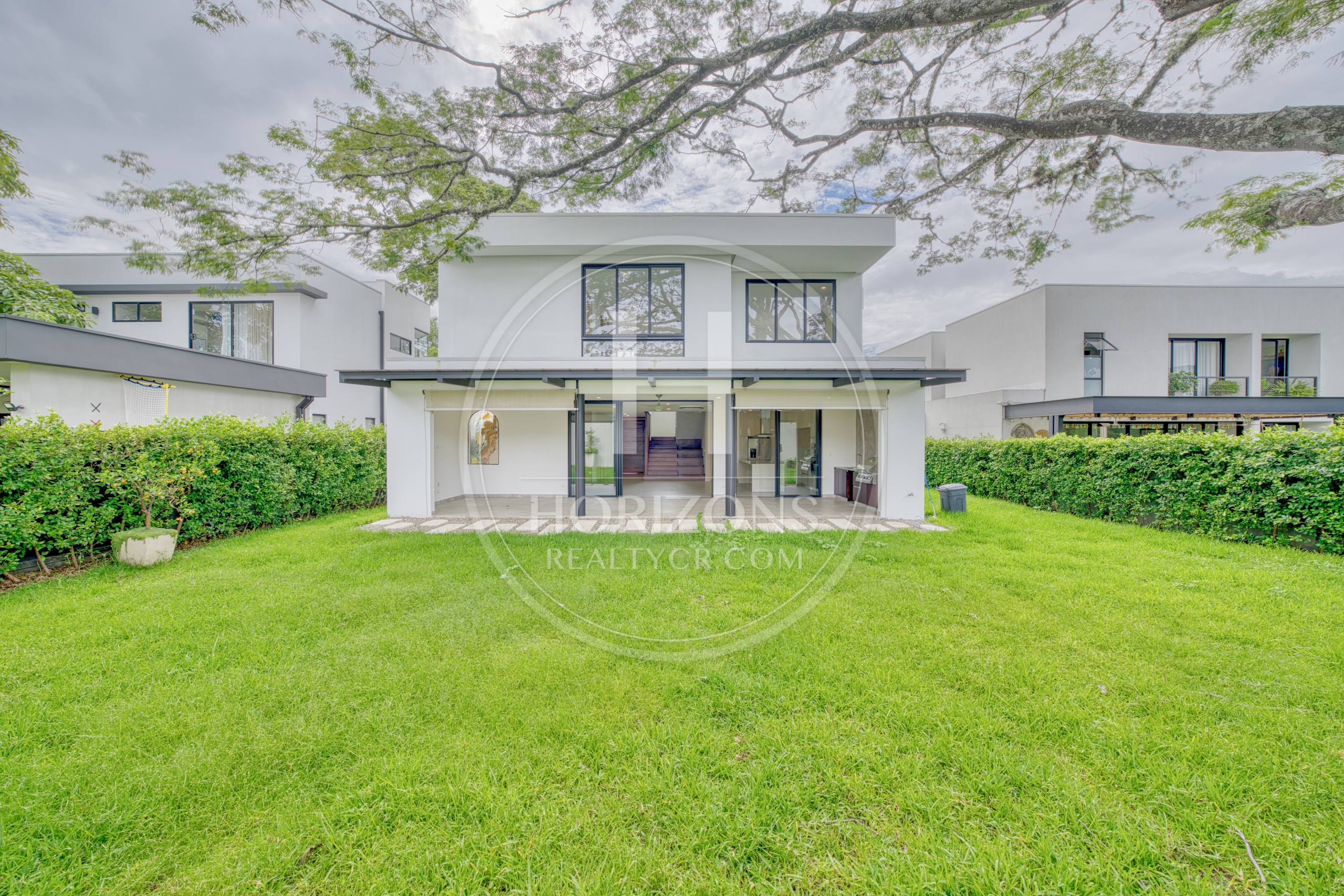 Se Vende Casa en Condominio Vereda Lindora  Santa Ana 4 Habitaciones noj1219or