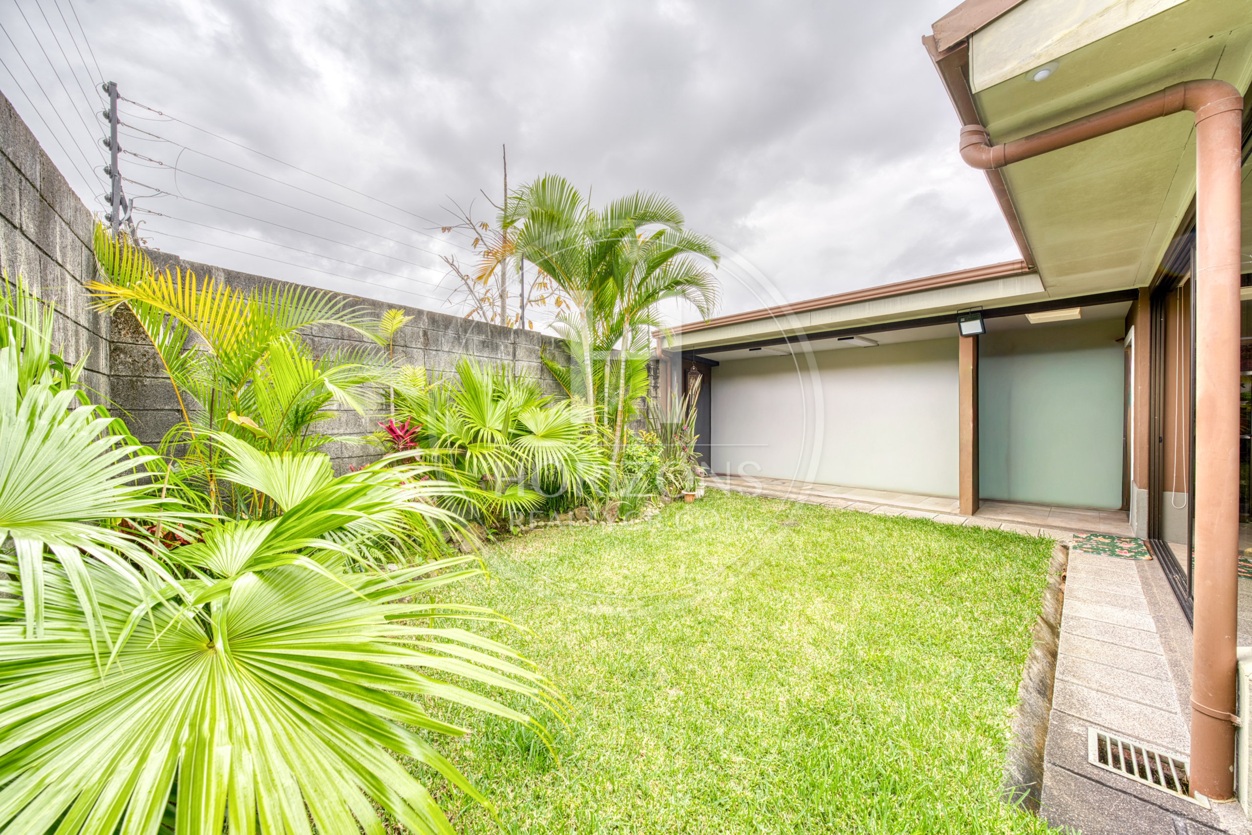 Se Vende Casa Condominio La Floresta en Concepción de Tres Ríos con Jardín y 3 Habitaciones noj1235ij