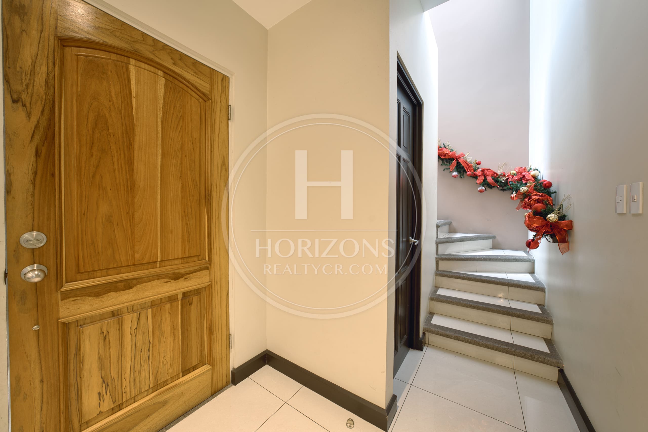 Se Vende Casa Condominio La Floresta en Concepción de Tres Ríos con Jardín y 3 Habitaciones noj1235ij