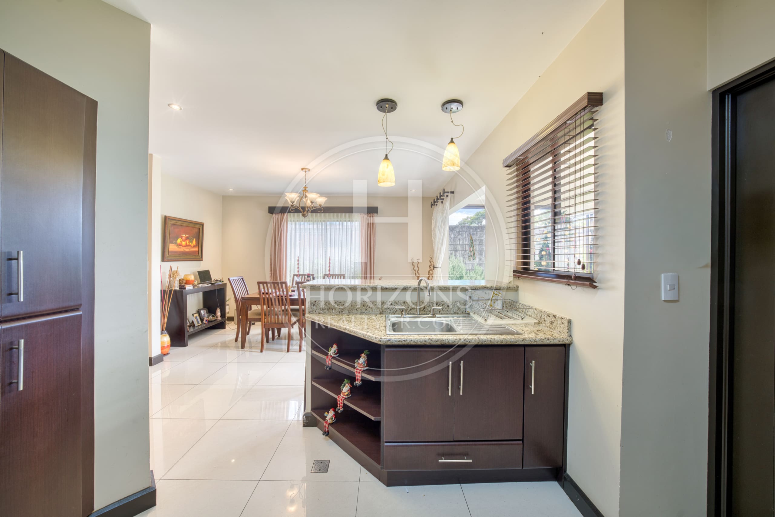Se Vende Casa Condominio La Floresta en Concepción de Tres Ríos con Jardín y 3 Habitaciones noj1235ij