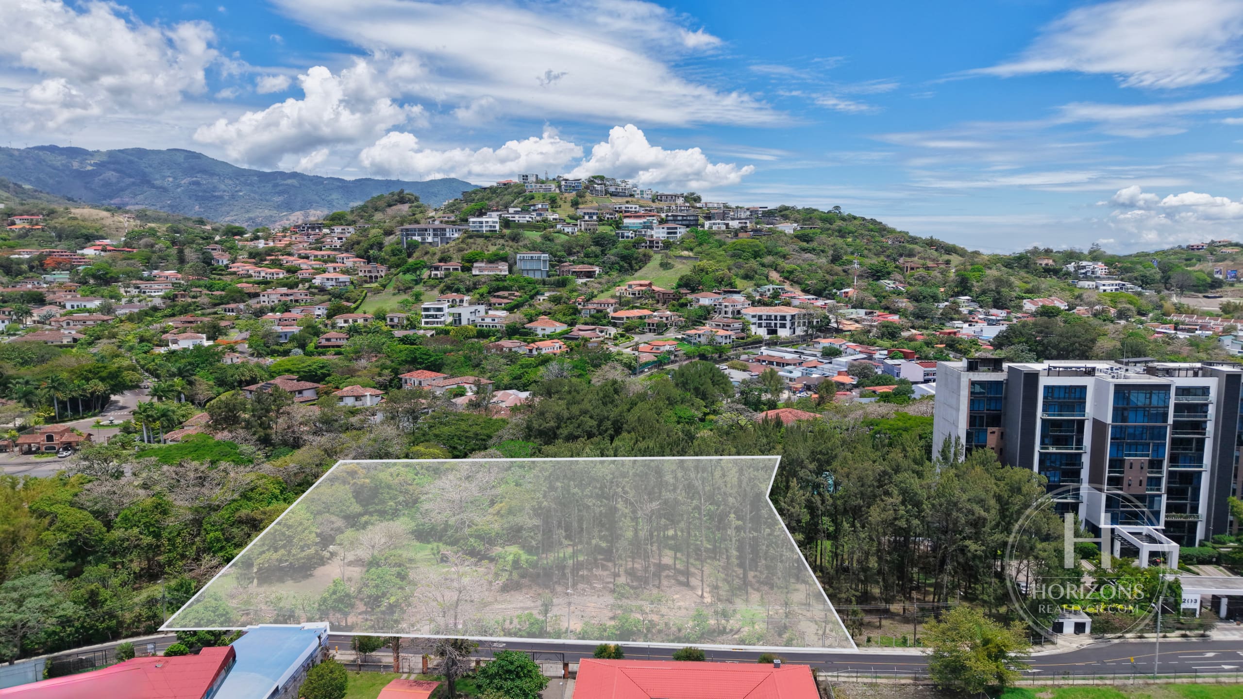 Venta Terreno para Desarrollo 5.000 m² Uso de Suelo Mixto y Alta Densidad en Guachipelín de Escazú nja1217jb