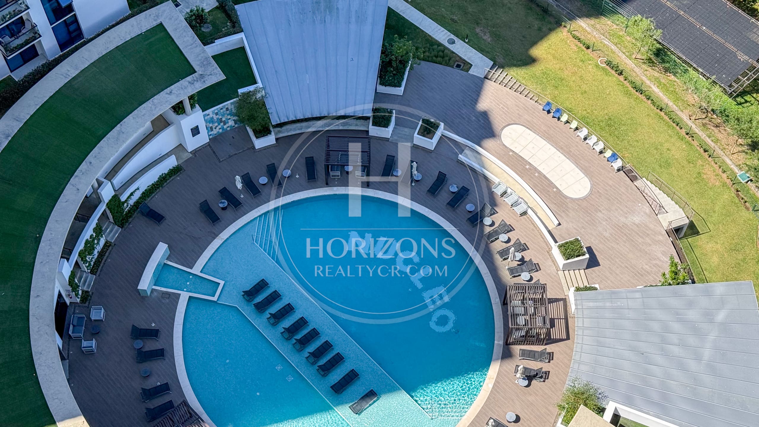 Se Vende Exclusivo Apartamento en Condominio Núcleo Sabana San José con Amenidades y Centro Gastronómico noj1245jb
