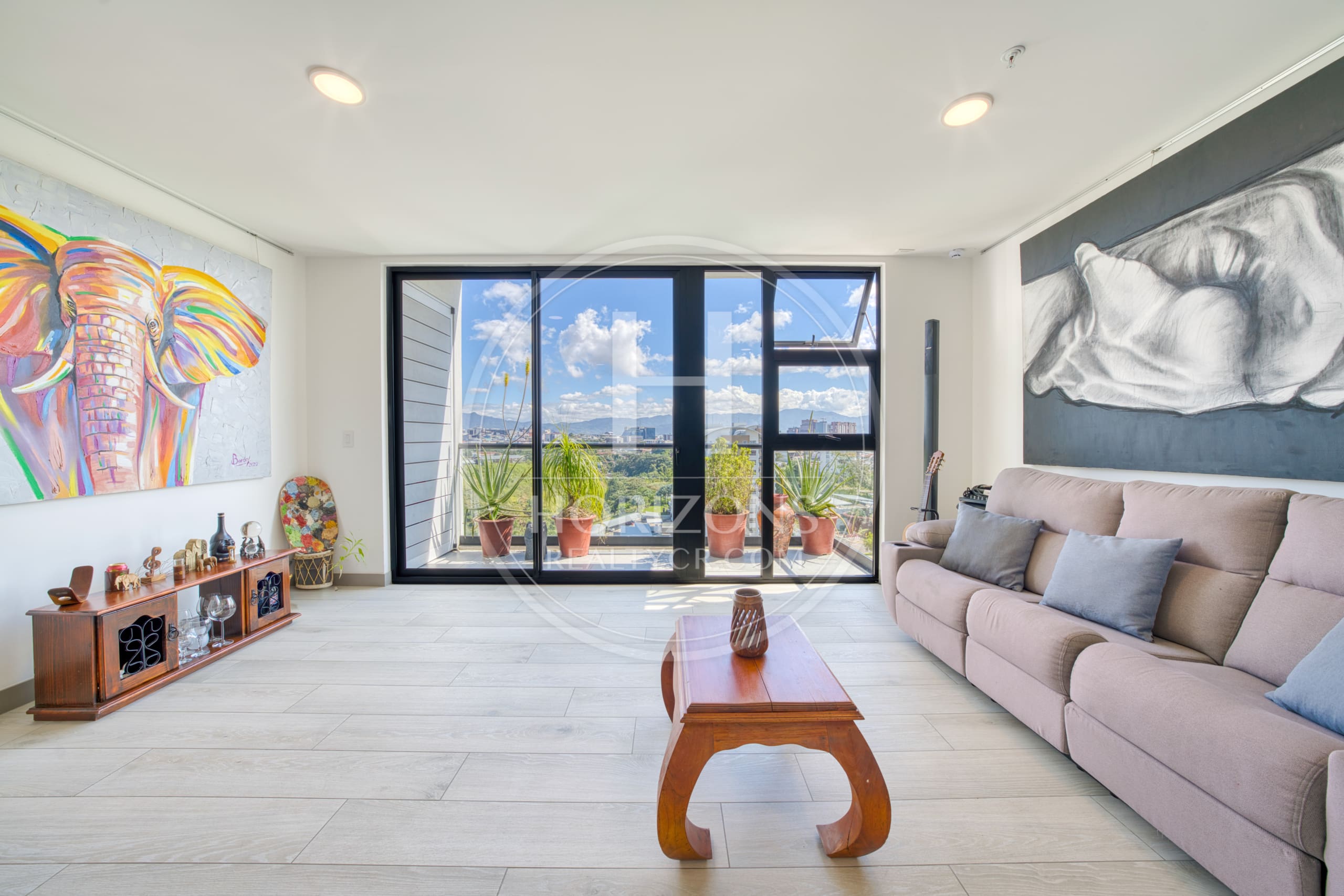Se Vende Exclusivo Apartamento en Condominio Núcleo Sabana San José con Amenidades y Centro Gastronómico noj1245jb