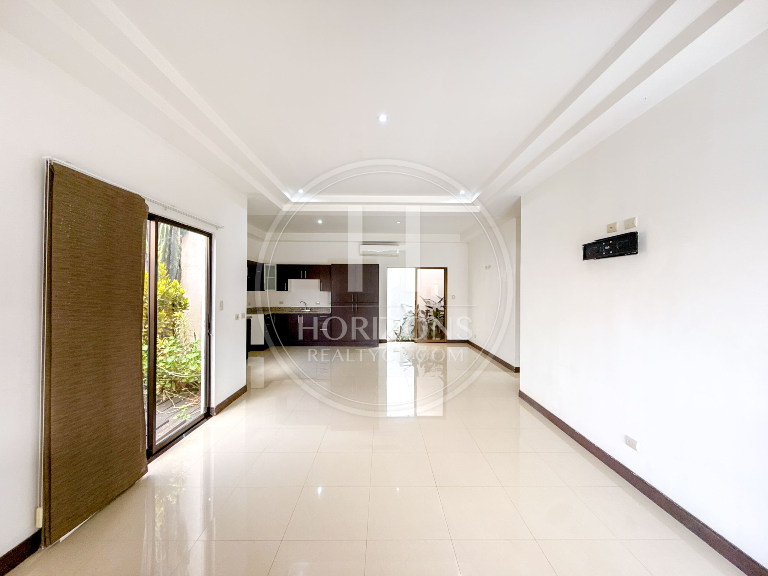 Casa de Una Planta en Alquiler en Bello Horizonte de Escazú 2 Habitaciones y Amenidades noj1252jb