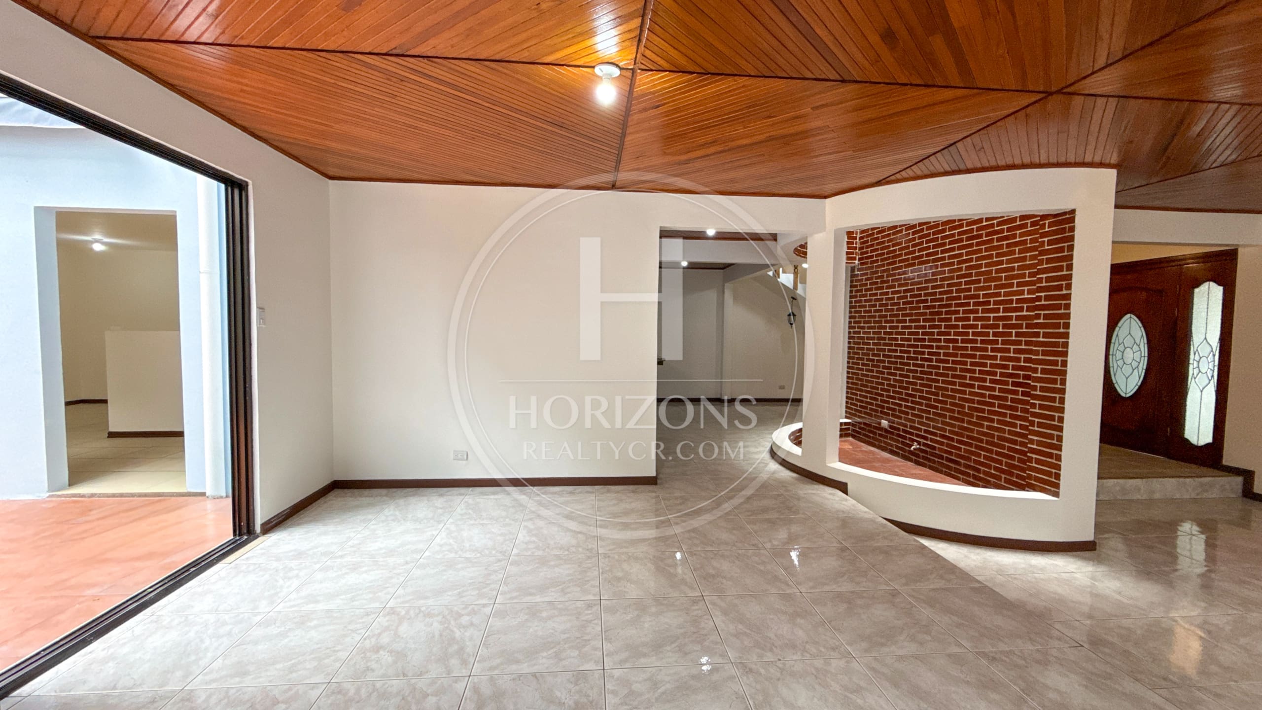 Se Alquila Casa Independiente con Patio en Curridabat 4 Habitaciones y Oficina noj1246jb