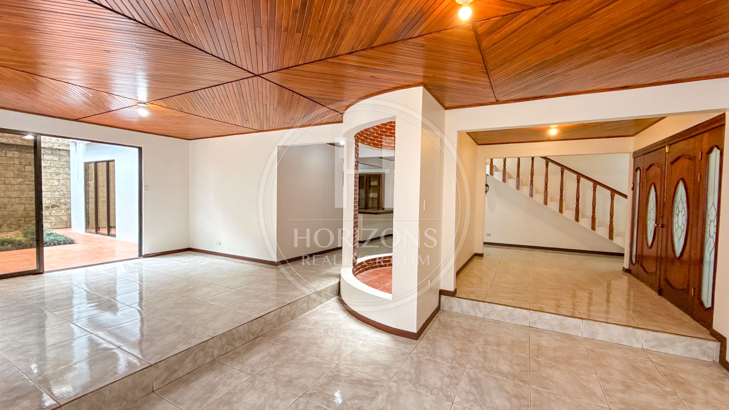 Se Alquila Casa Independiente con Patio en Curridabat 4 Habitaciones y Oficina noj1246jb