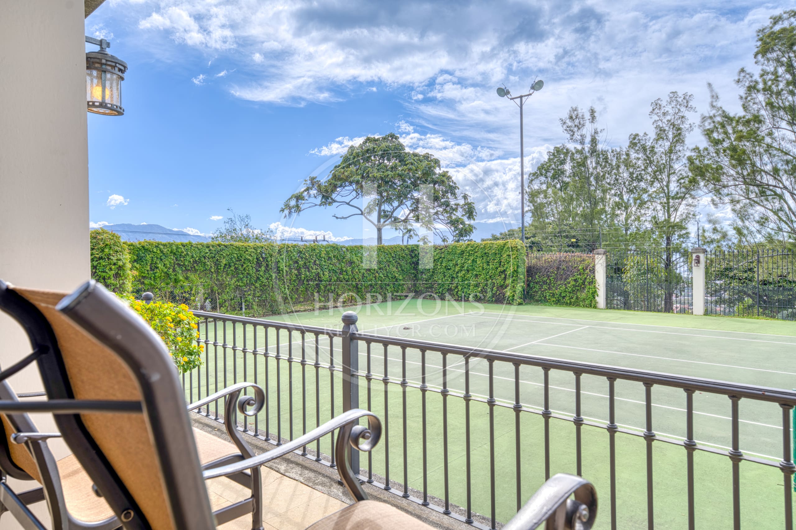 Se Vende Apartamento de Lujo en Torre el Olivar en Colinas de Montealegre Curridabat noj1253or