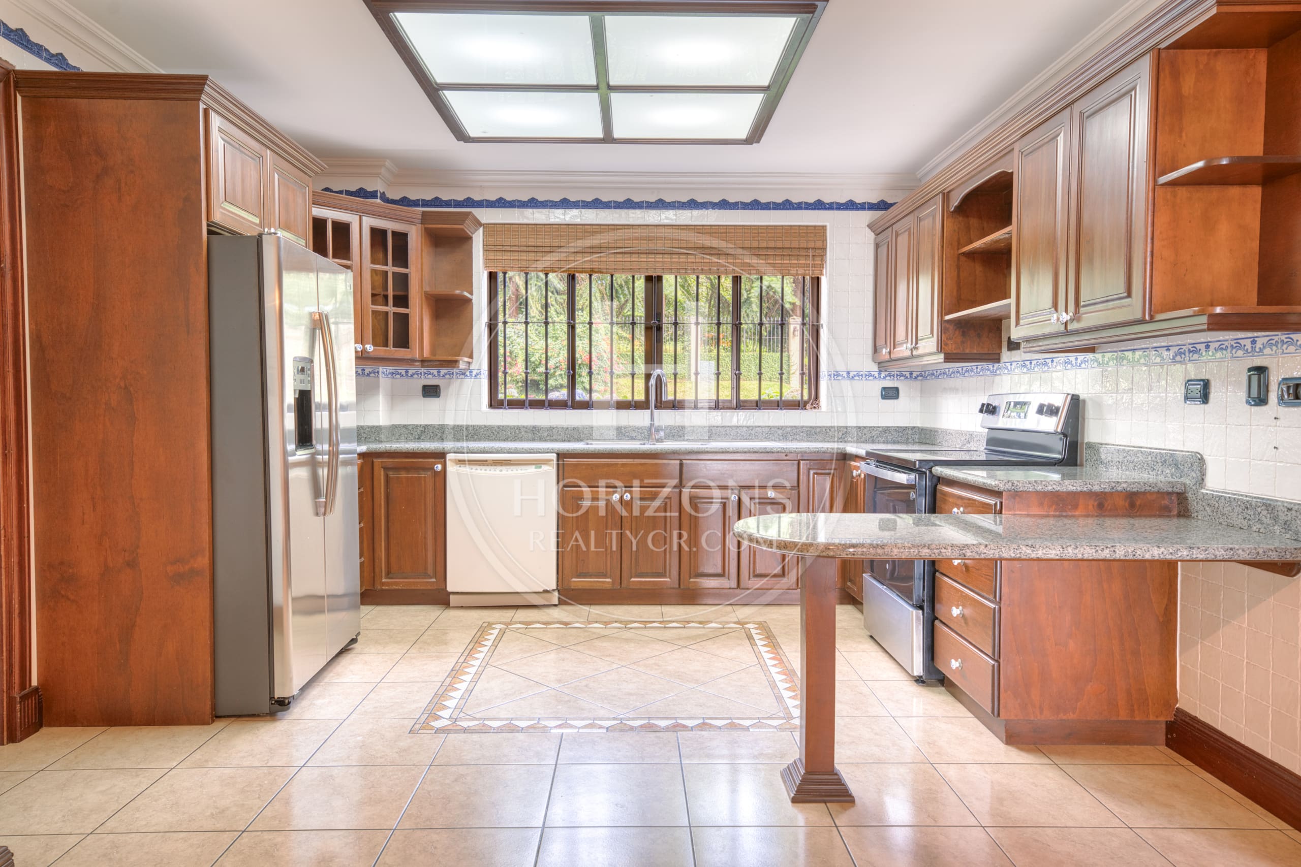 Se Vende Apartamento de Lujo en Torre el Olivar en Colinas de Montealegre Curridabat noj1253or