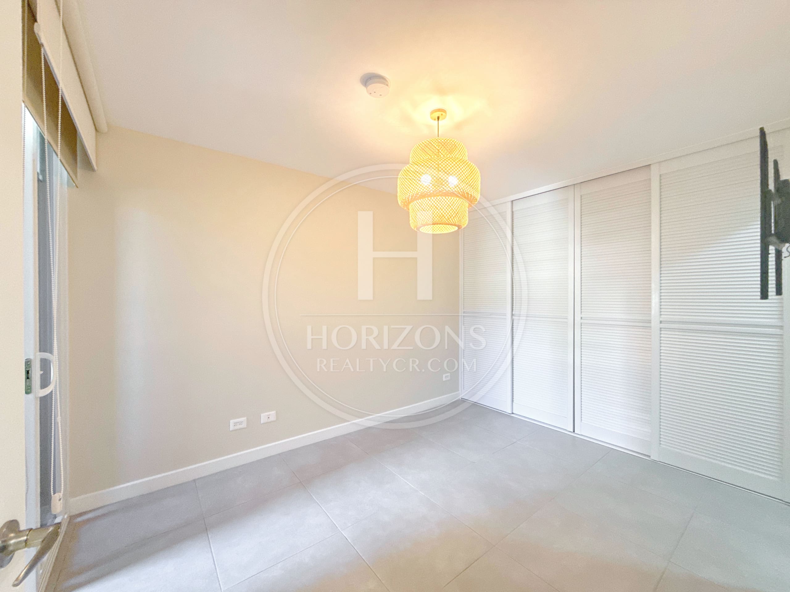 Se Alquila Apartamento con Linea Blanca en Condominio Monte Alto Curridabat 3 Habitaciones noj1247jb