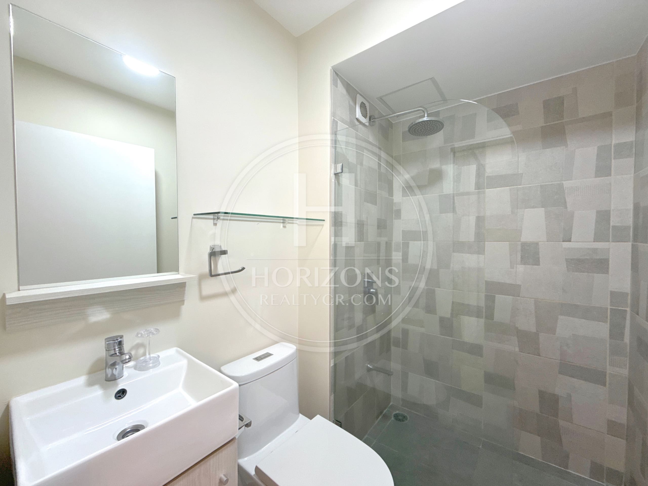 Se Alquila Apartamento con Linea Blanca en Condominio Monte Alto Curridabat 3 Habitaciones noj1247jb