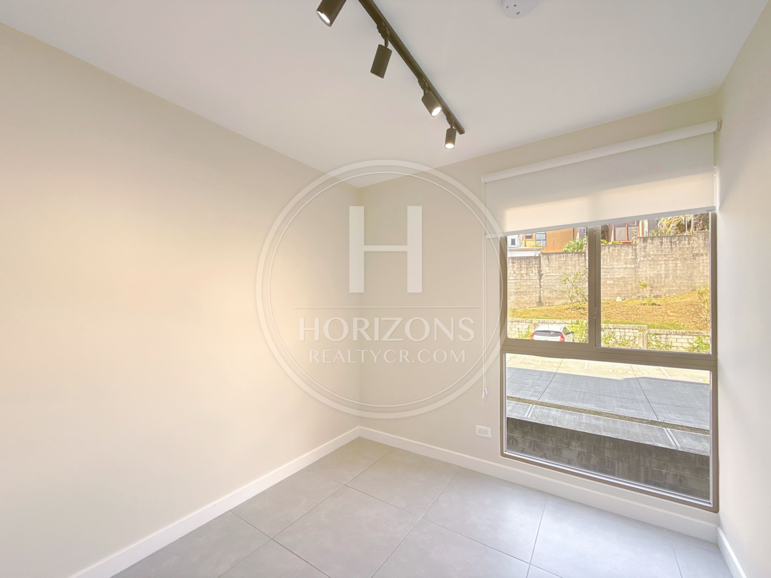 Se Alquila Apartamento con Linea Blanca en Condominio Monte Alto Curridabat 3 Habitaciones noj1247jb