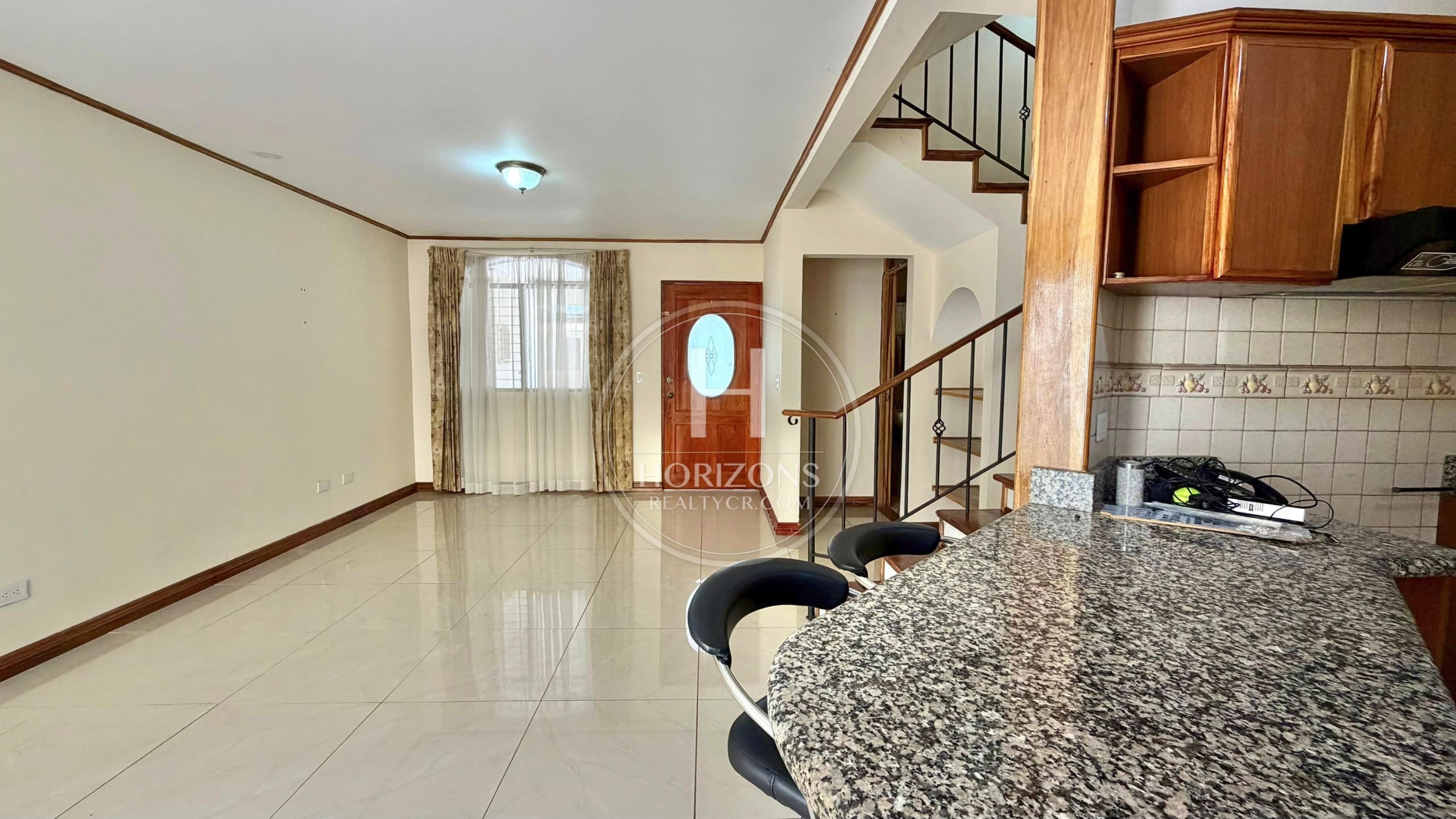 Se Vende Casa en Condominio San Pedro Montes de Oca 4 Habitaciones y Vista a las Montañas noj1258jb