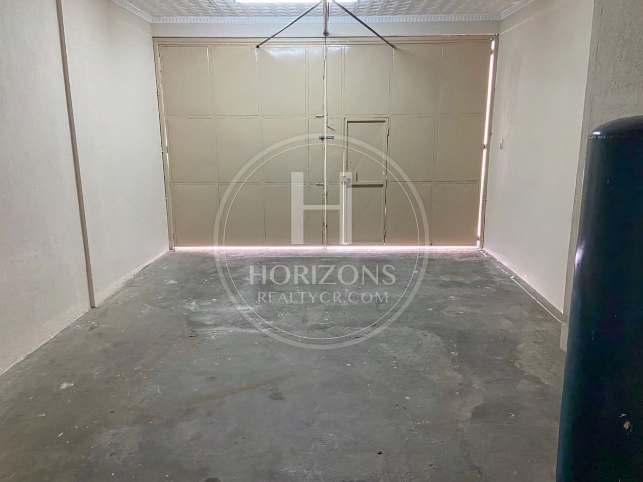 Se Alquila Casa Independiente en Rohrmoser 4 Habitaciones y Patio noj1256jb