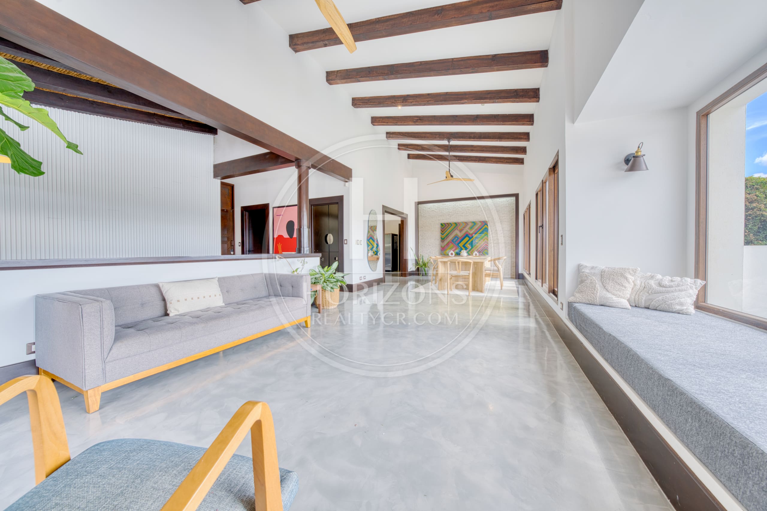 Casa de Lujo en Venta en Condominio Hacienda Gregal en Curridabat Amplios Jardines y Piscina  noj1250ij