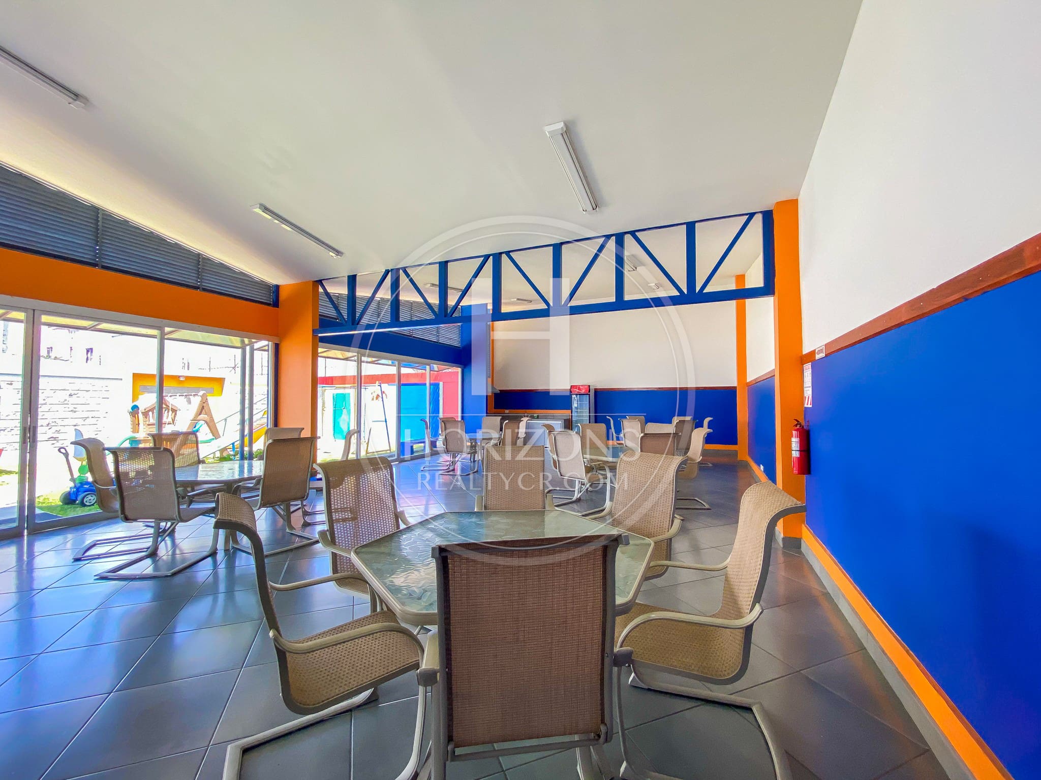 Casa de Una Planta en Venta Condominio Lomas de Montes de Oca 3 Habitaciones y Estudio noj1265dm